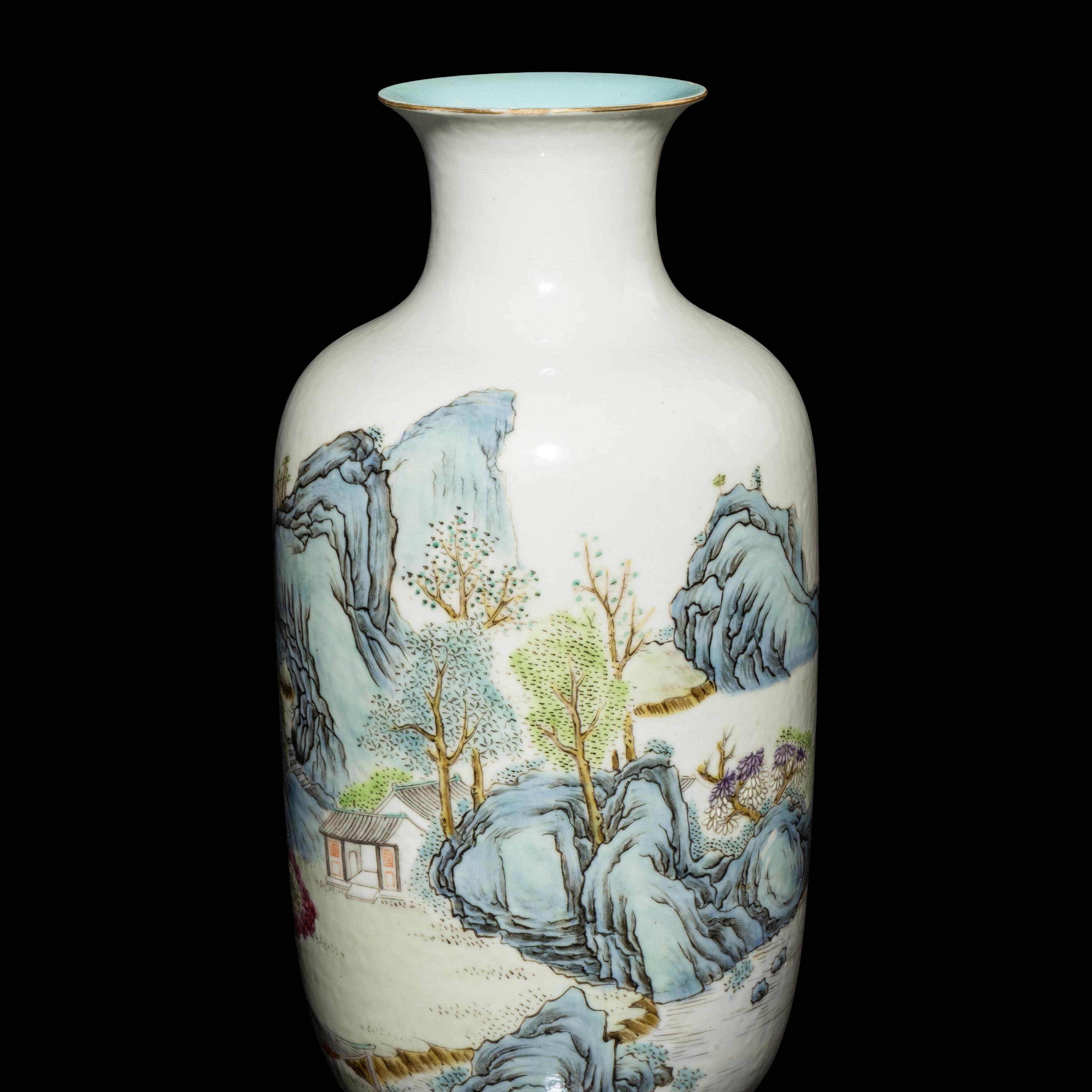 A Pair of Chinese Famille Rose Porcelain 'Landscape' Lantern Vases, Late Qing/Republican Period — 晚清/民國 粉彩山水圖燈籠瓶一對