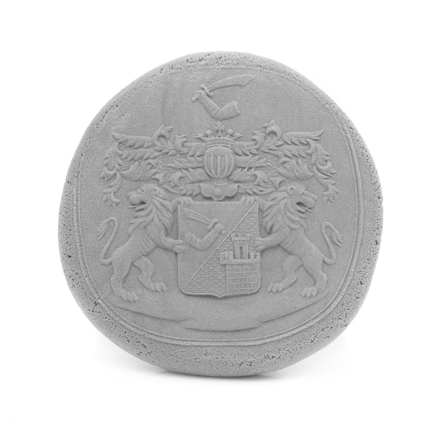 A Gold and Diamond Mounted Carved Hardstone Hand-Seal