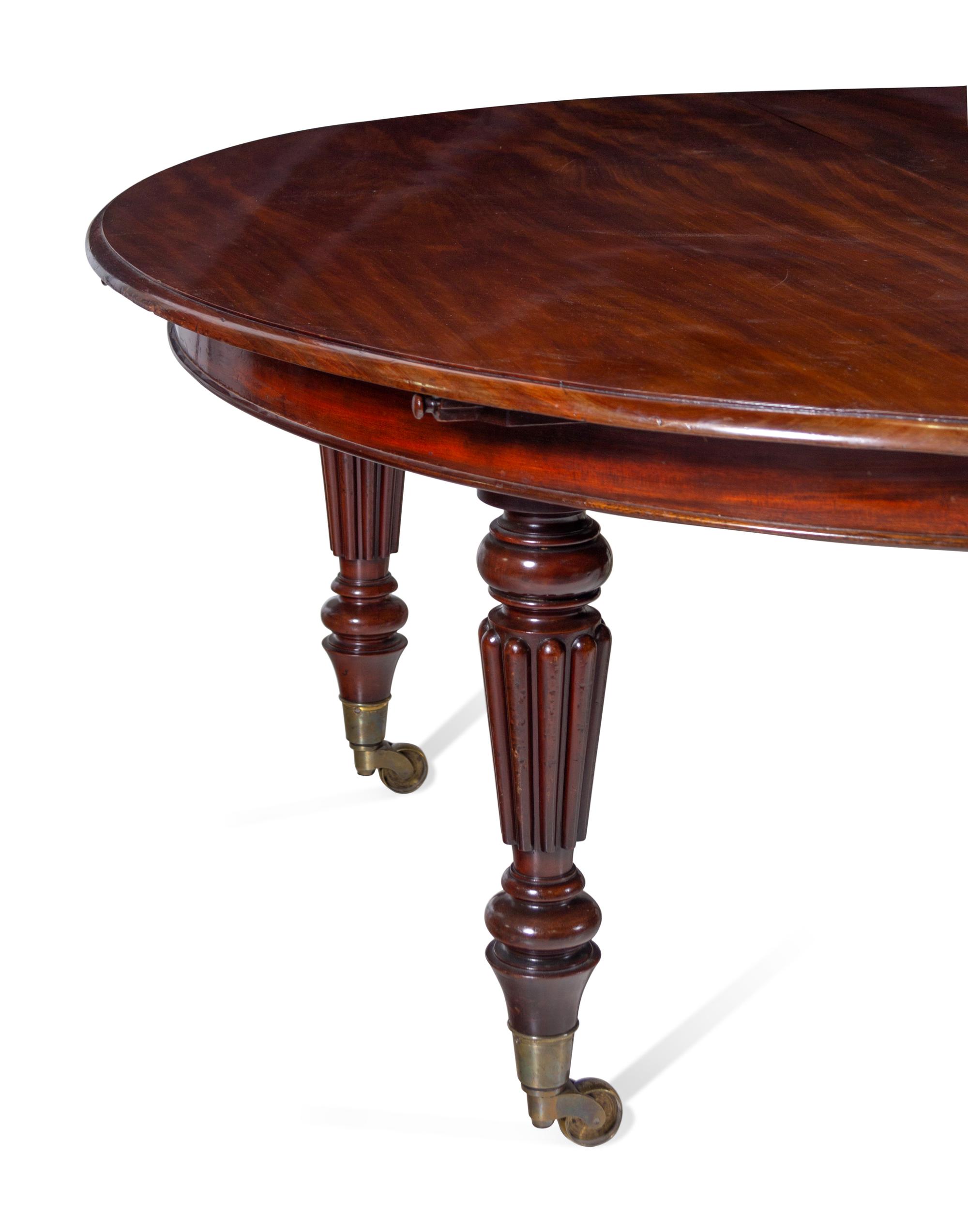 A William IV Mahogany Extension Dining Table