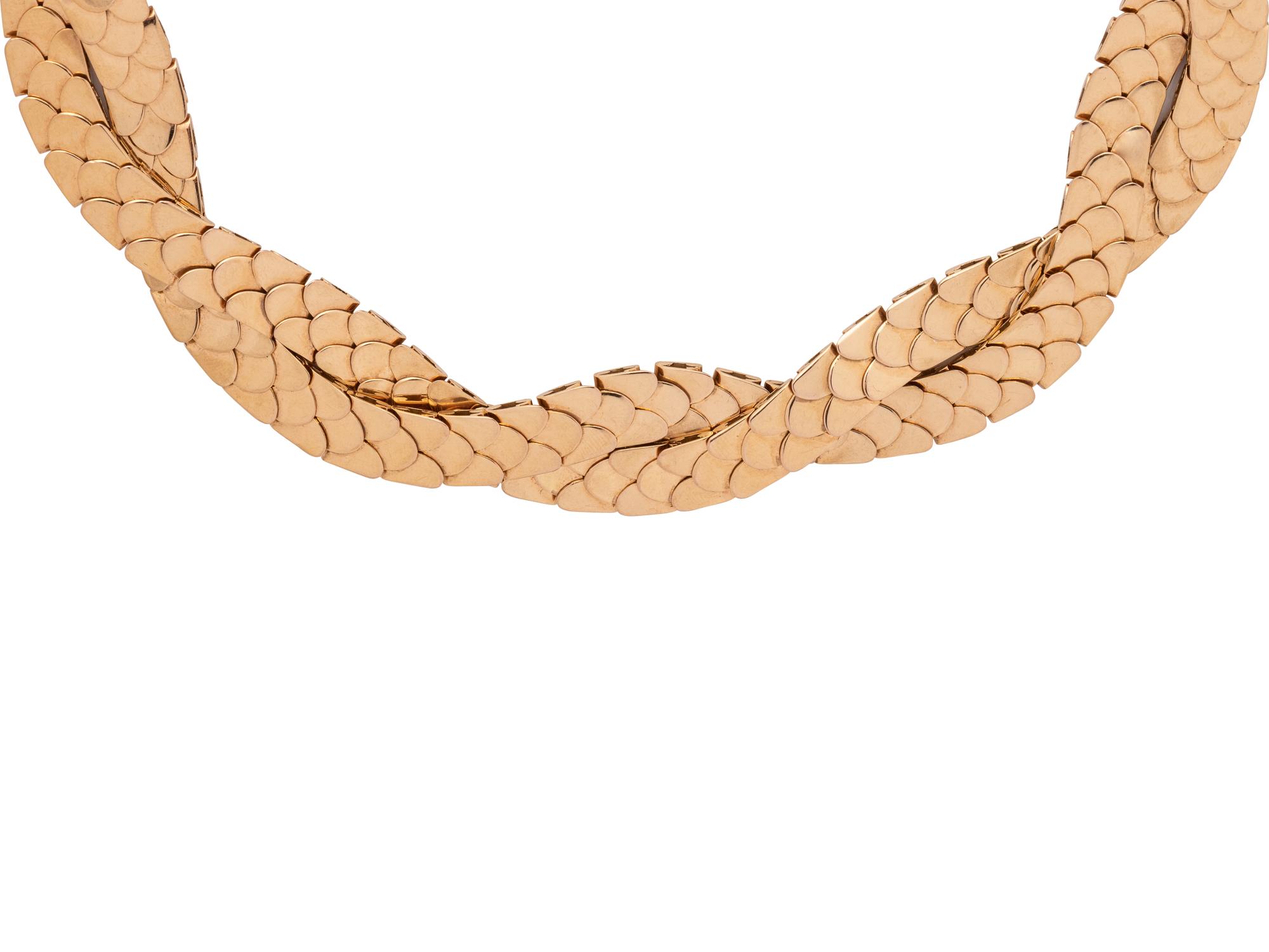 FRENCH, YELLOW GOLD NECKLACE