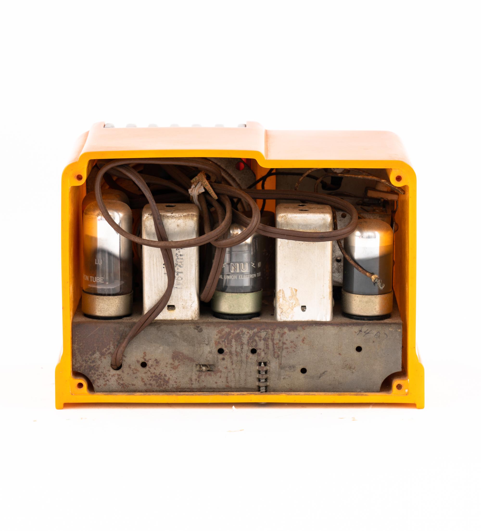 Arvin Noblitt-Sparks Industries Inc. Model 532 Radio