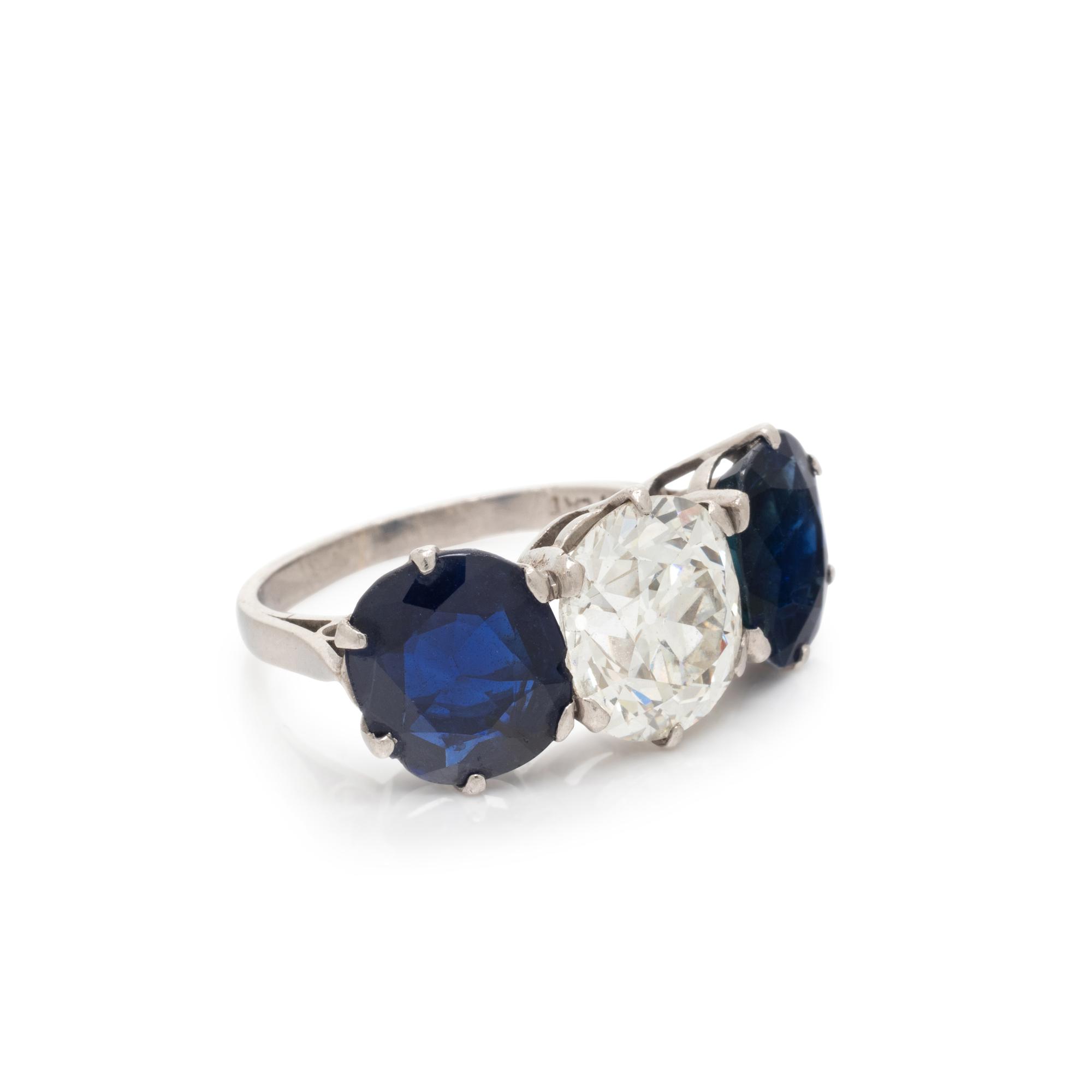 DIAMOND AND SAPPHIRE RING