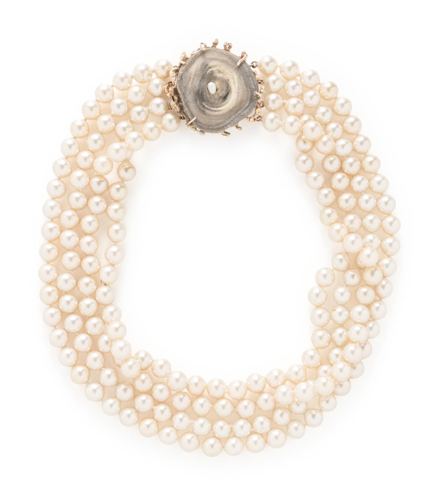 DRUZY QUARTZ, SIMULATED PEARL, AND YELLOW GOLD NECKLACE