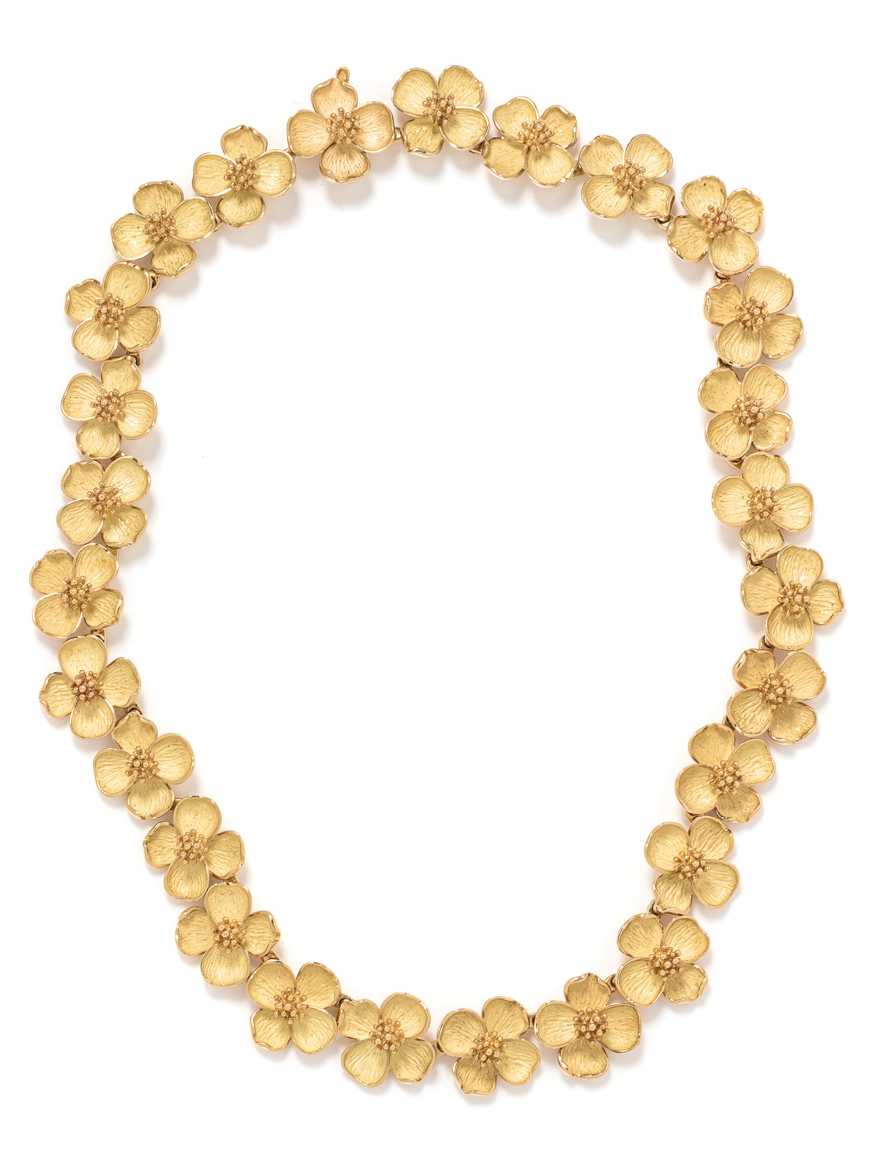 TIFFANY & CO., YELLOW GOLD 'DOGWOOD' NECKLACE
