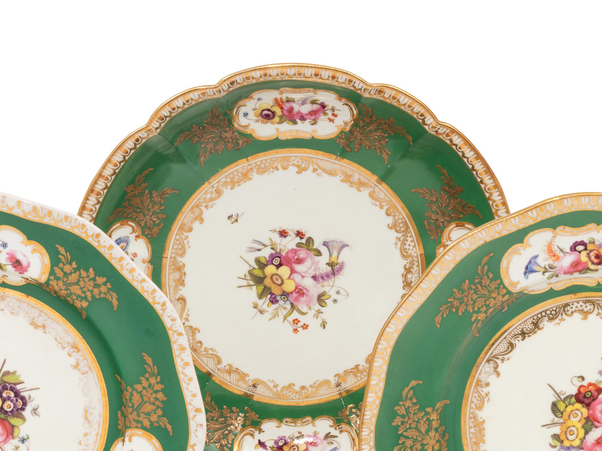 A Coalport Green-Ground Floral Porcelain Dessert Service