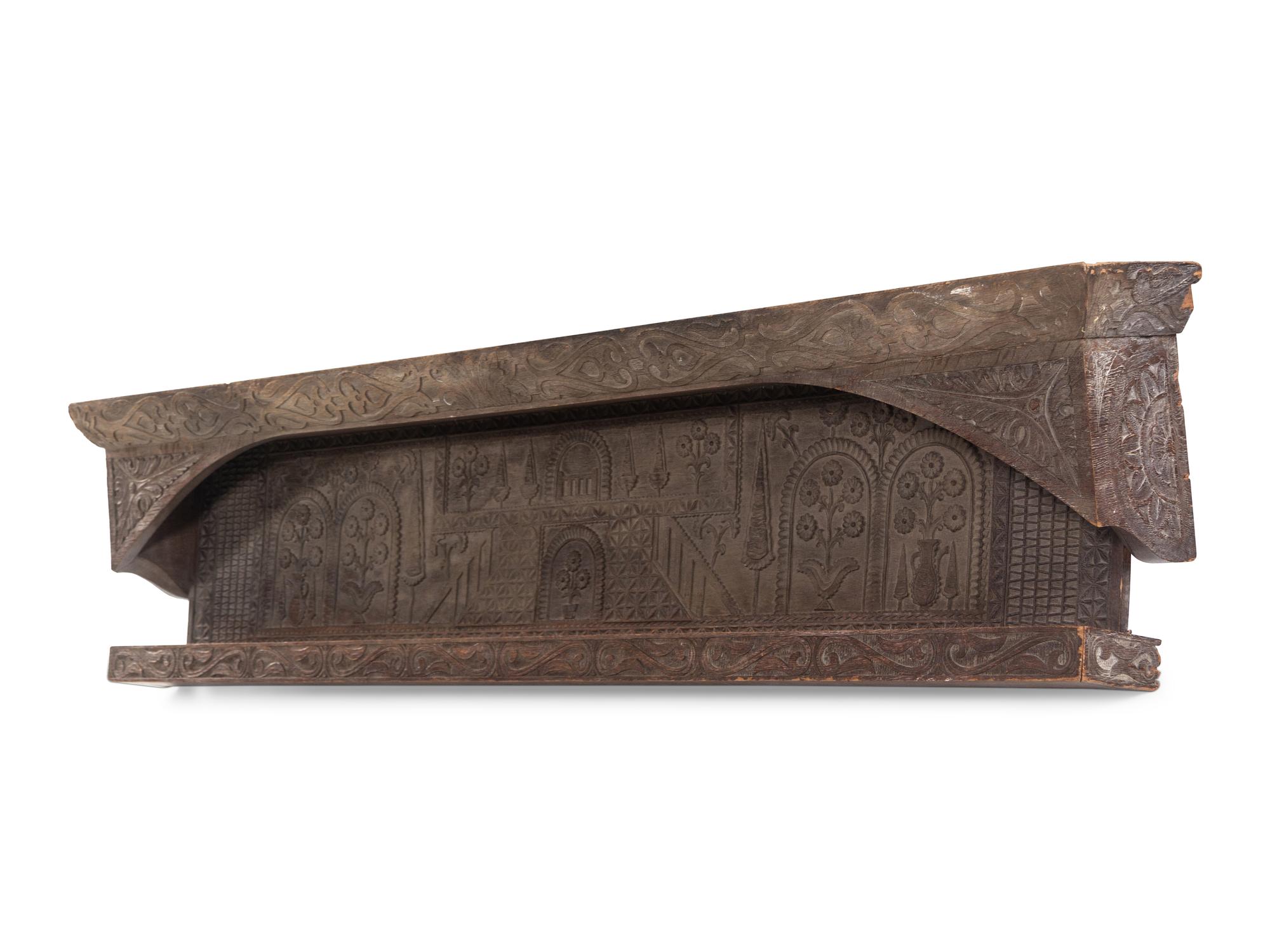 An English Carved Oak Hanging Rack in the William and Mary Taste