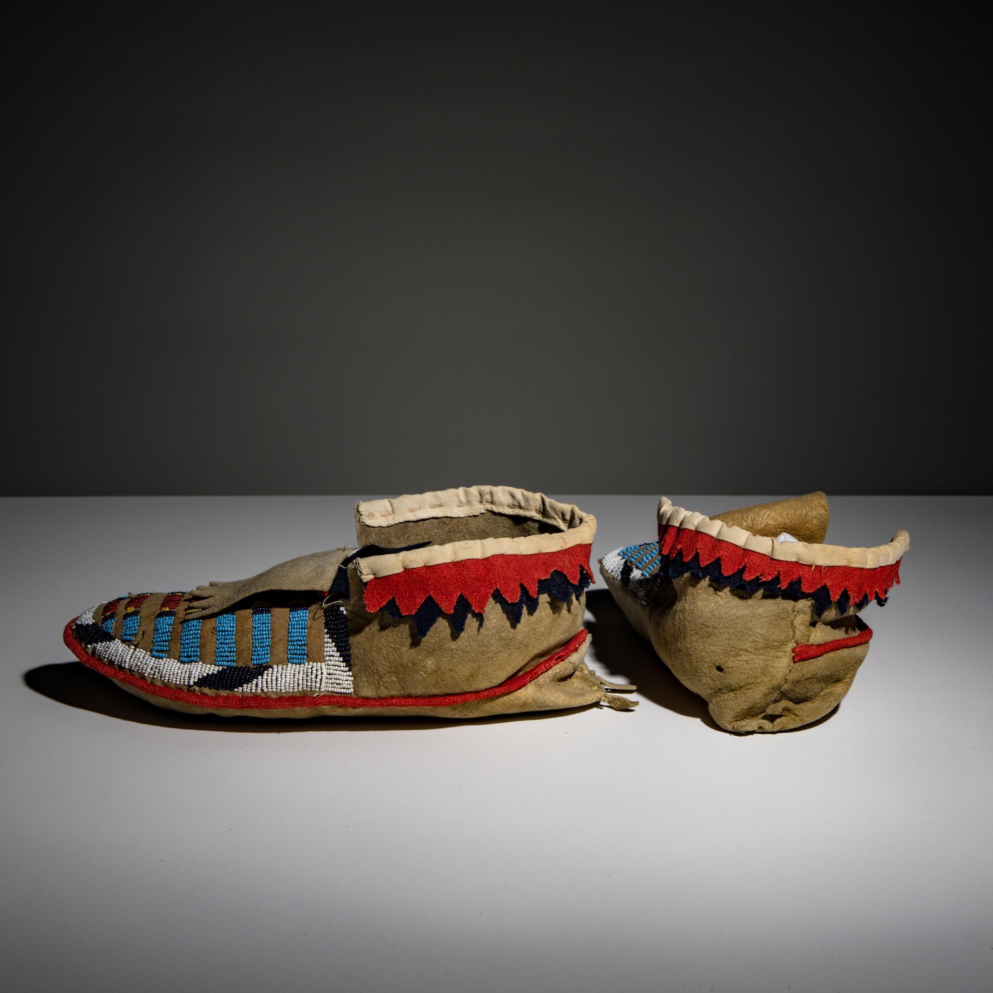 Apsáalooke [Crow] Beaded Hide Soft-Soled Moccasins