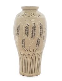 A Korean Goryeo-Style Inlaid Celadon Glazed Vase, Maebyong