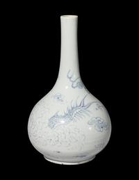 A Korean Blue and White Porcelain 'Dragon' Bottle Vase