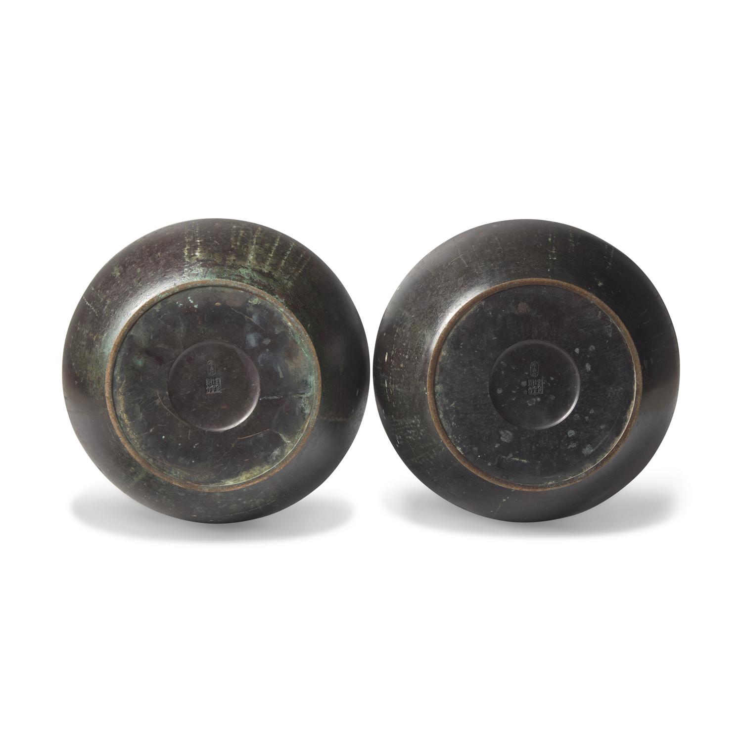 A Pair of Large Japanese Patinated Bronze Vases, Meiji Period, 19th Century