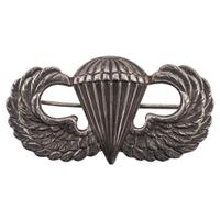 World War II Service Archive of 101st Airborne Gordon W. Yates