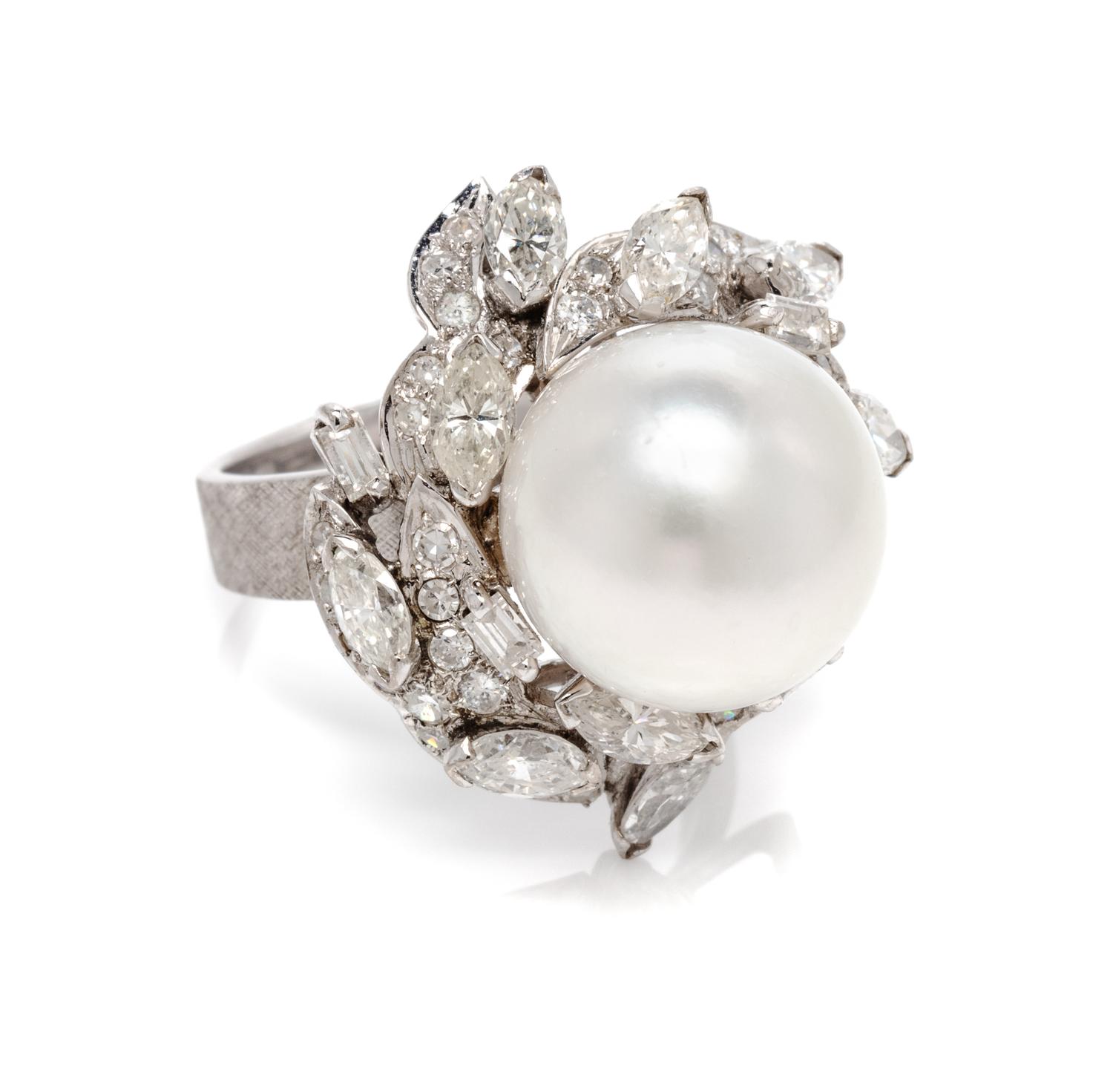 CULTURED PEARL AND DIAMOND RING