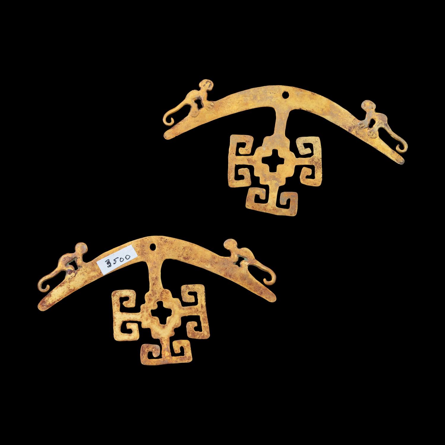 A Pair of Narino Gold Earrings