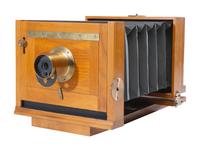 [CAMERAS]. Putnam Marvel tailboard camera. New York, NY, ca 1885-1895.