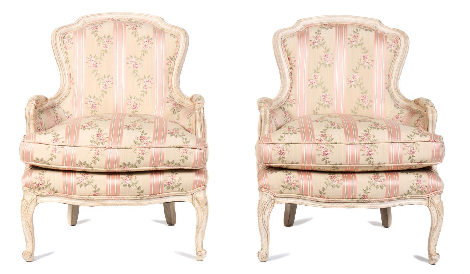 A Pair of Louis XV Style Painted Bergeres Height 34 inches. — 20TH CENTURY