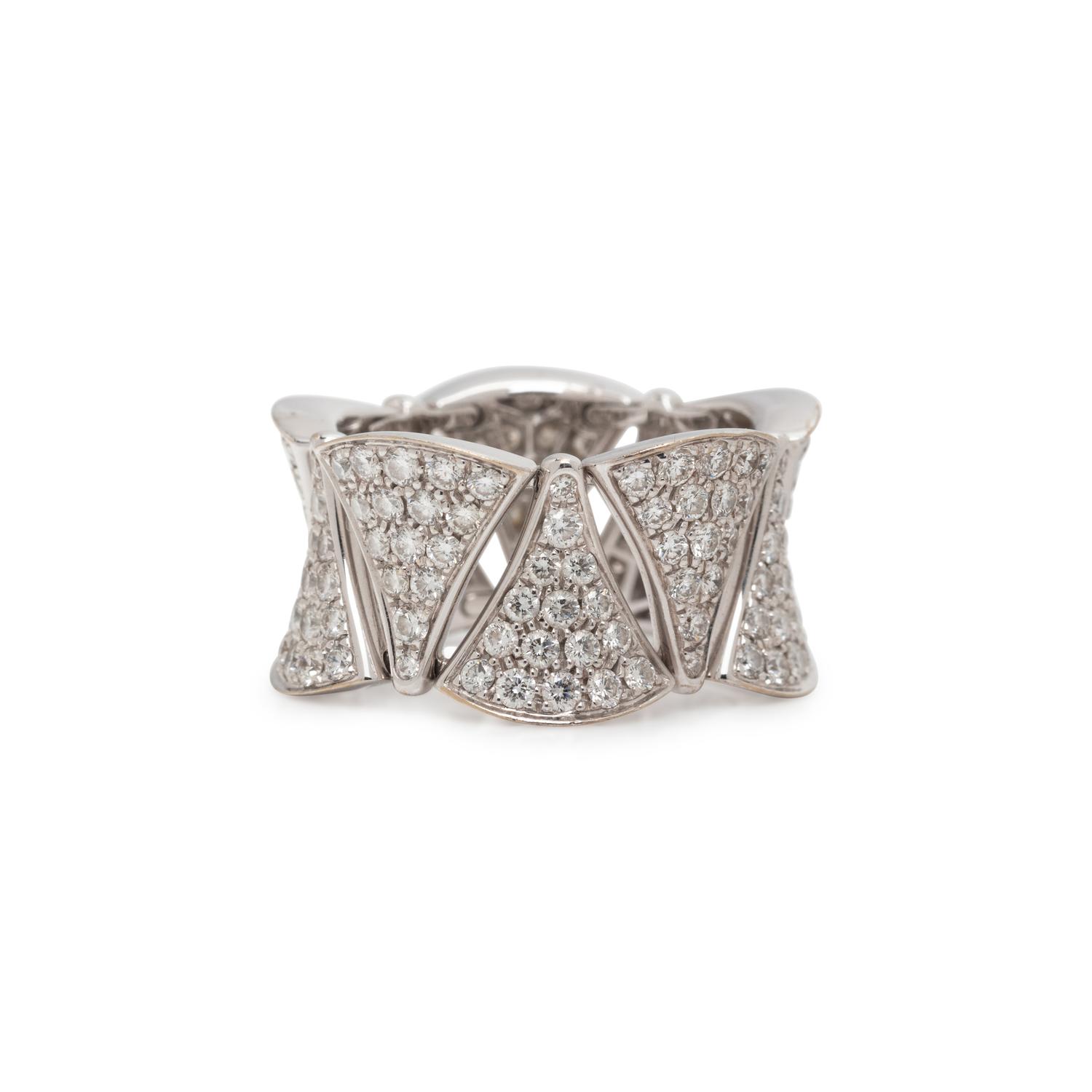 BULGARI, WHITE GOLD AND DIAMOND 'DIVA'S DREAM' RING