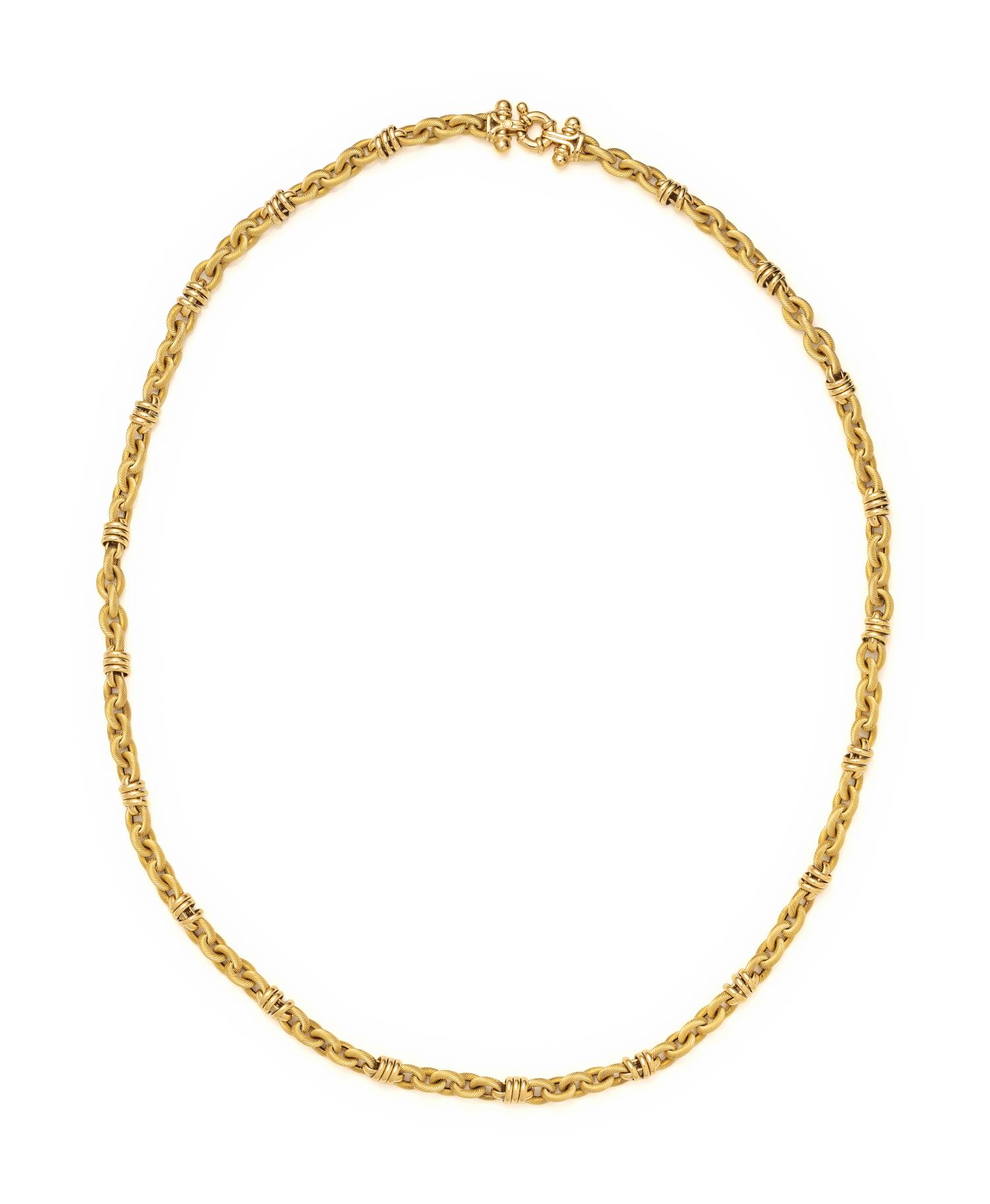 YELLOW GOLD NECKLACE