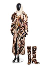 Laura Biagiotti Ensemble, Fall/Winter 2006-07