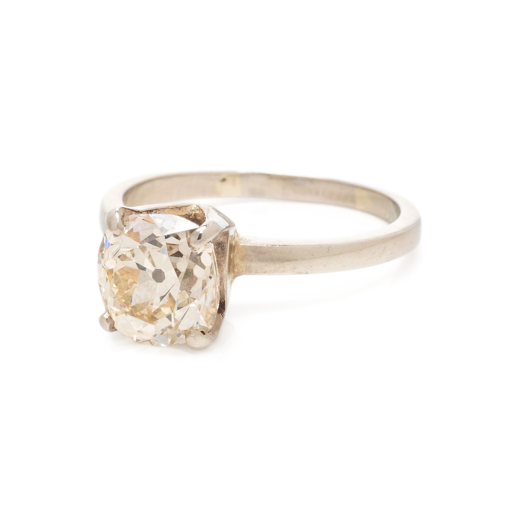 DIAMOND RING