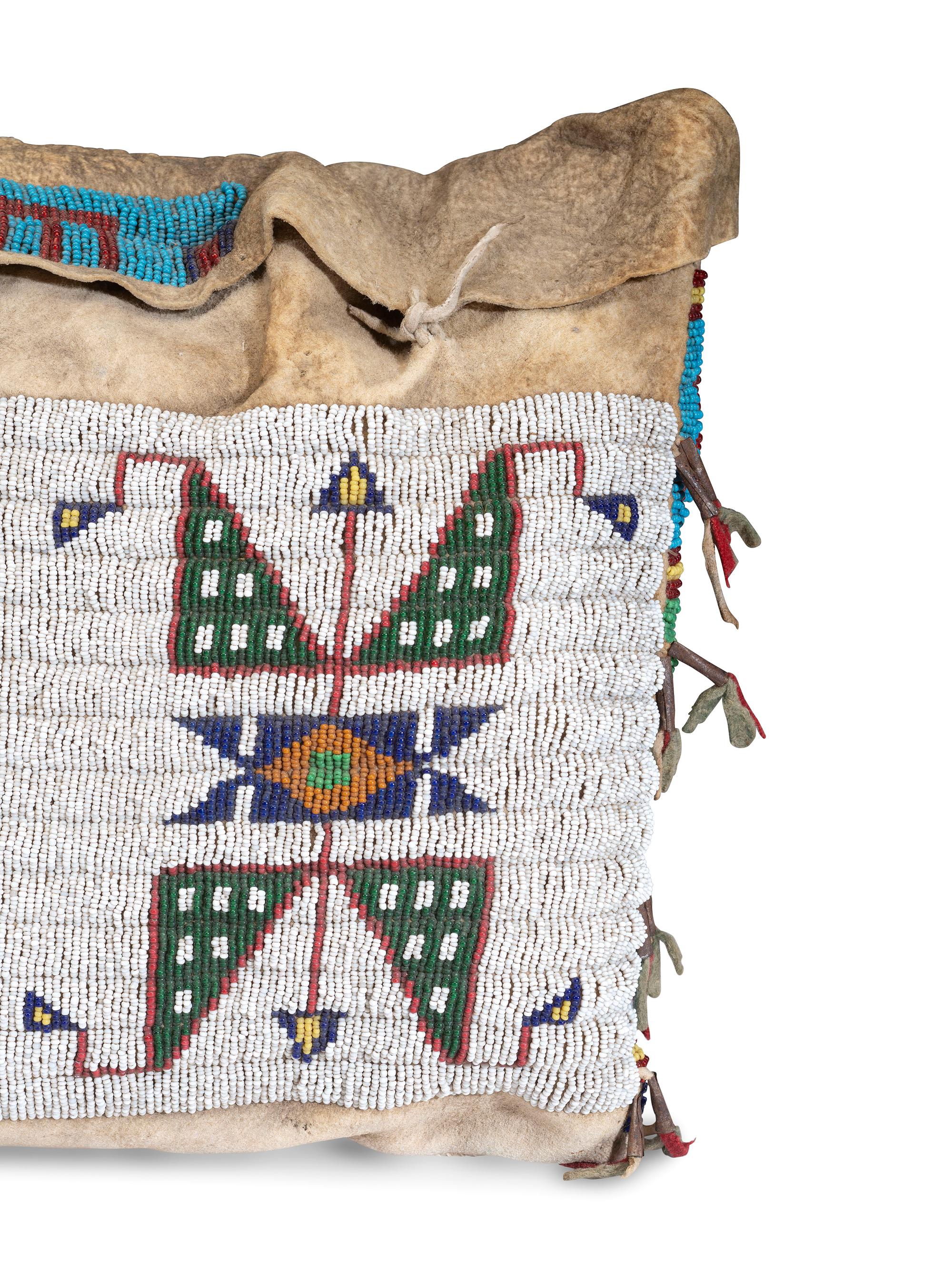 Sioux Beaded Hide Possible Bag