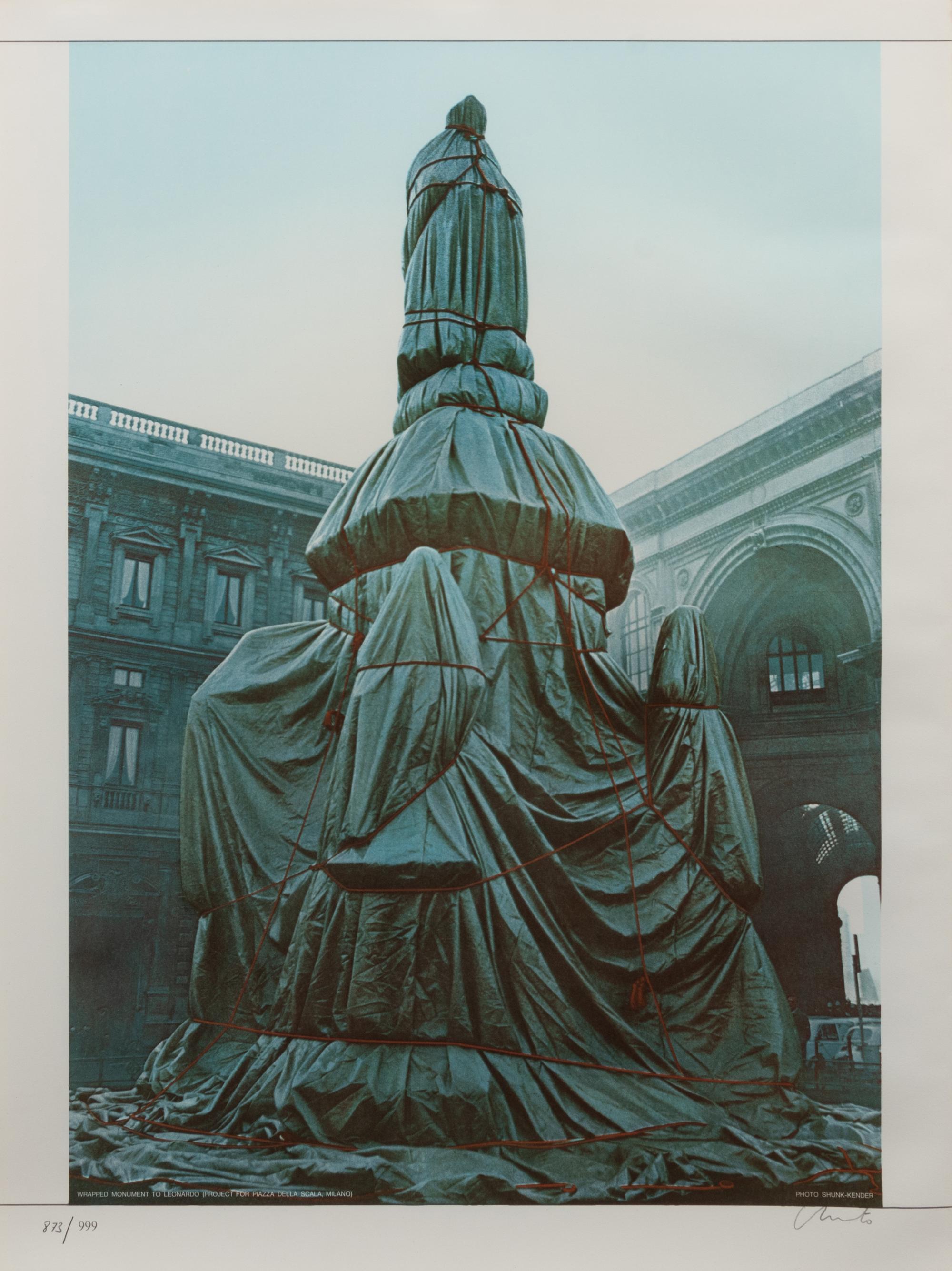Wrapped Monument to Leonardo (Project for Piazza della Scala, Milano)