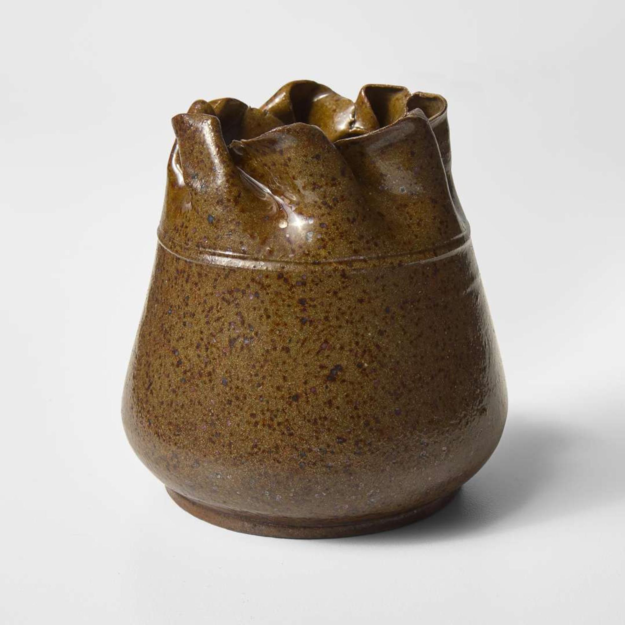 Vase with ruffled rim, c. 1897-1900 Biloxi, Mississippi, USA