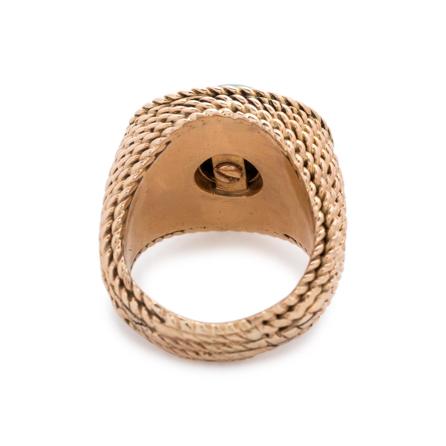 YELLOW GOLD, GREEN HARDSTONE AND ENAMEL RING