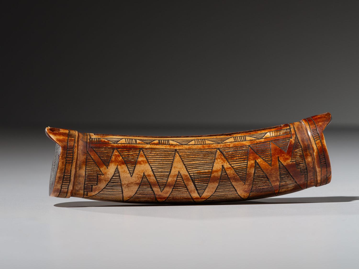 Hupa Elk Horn Purse