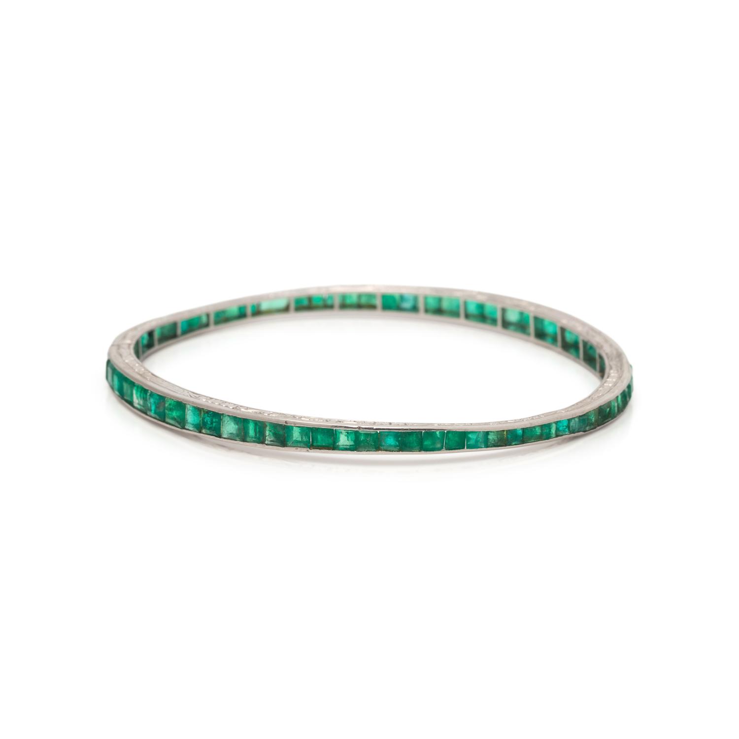 VAN CLEEF & ARPELS, ART DECO, EMERALD BANGLE BRACELET