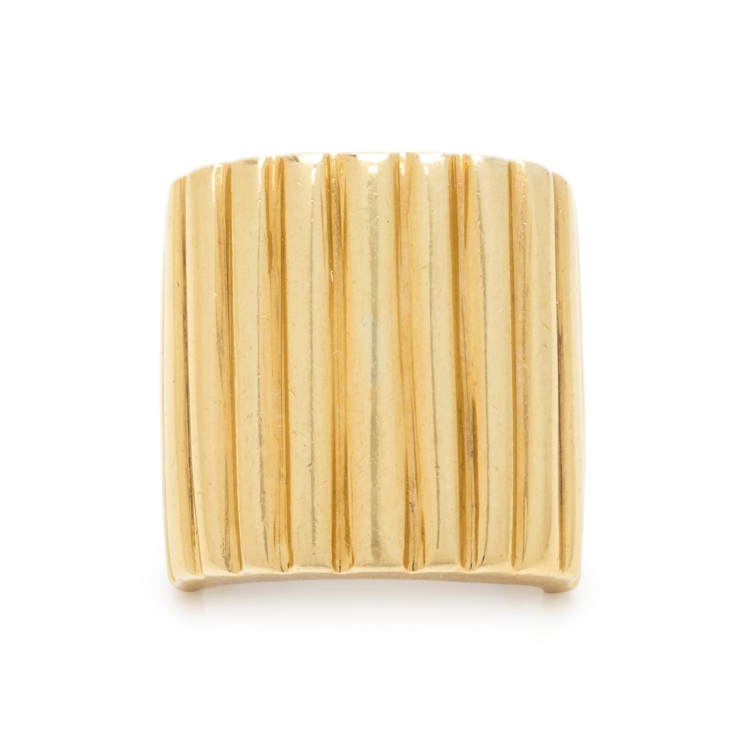 YELLOW GOLD RING