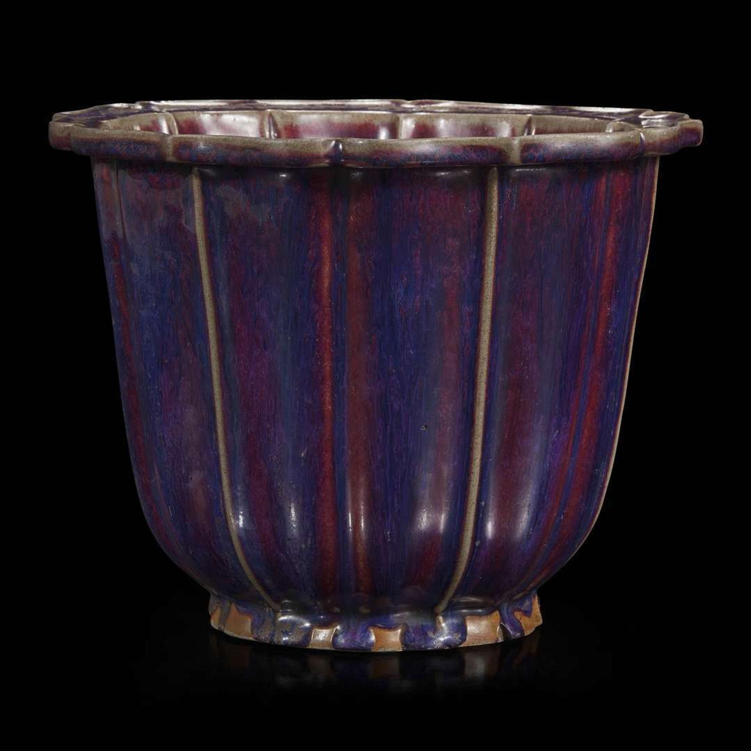 A Chinese flambé-glazed barbed jardinière 钧窑花盆一件
