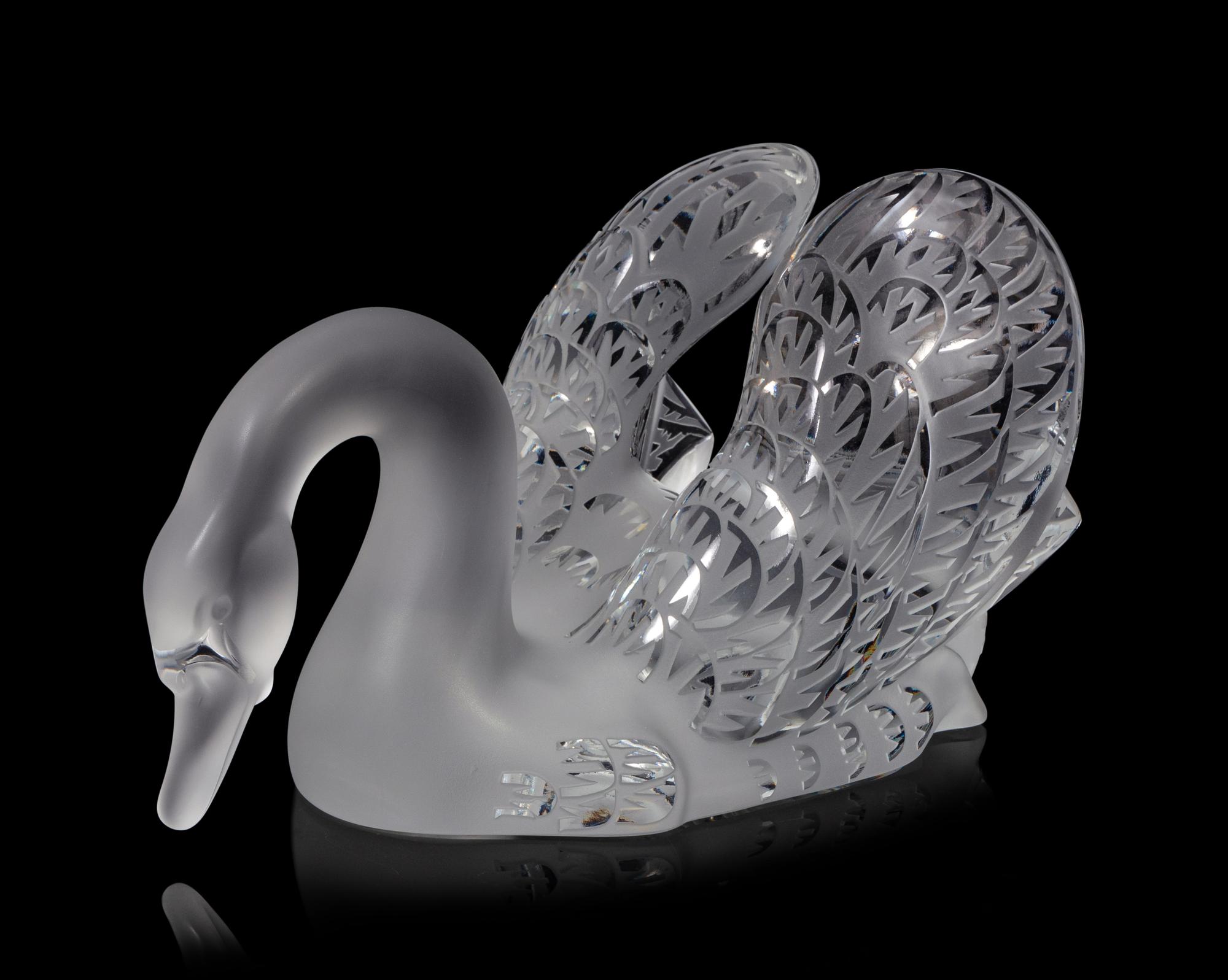 A Pair of Lalique Miroir Cygnes Centerpieces
