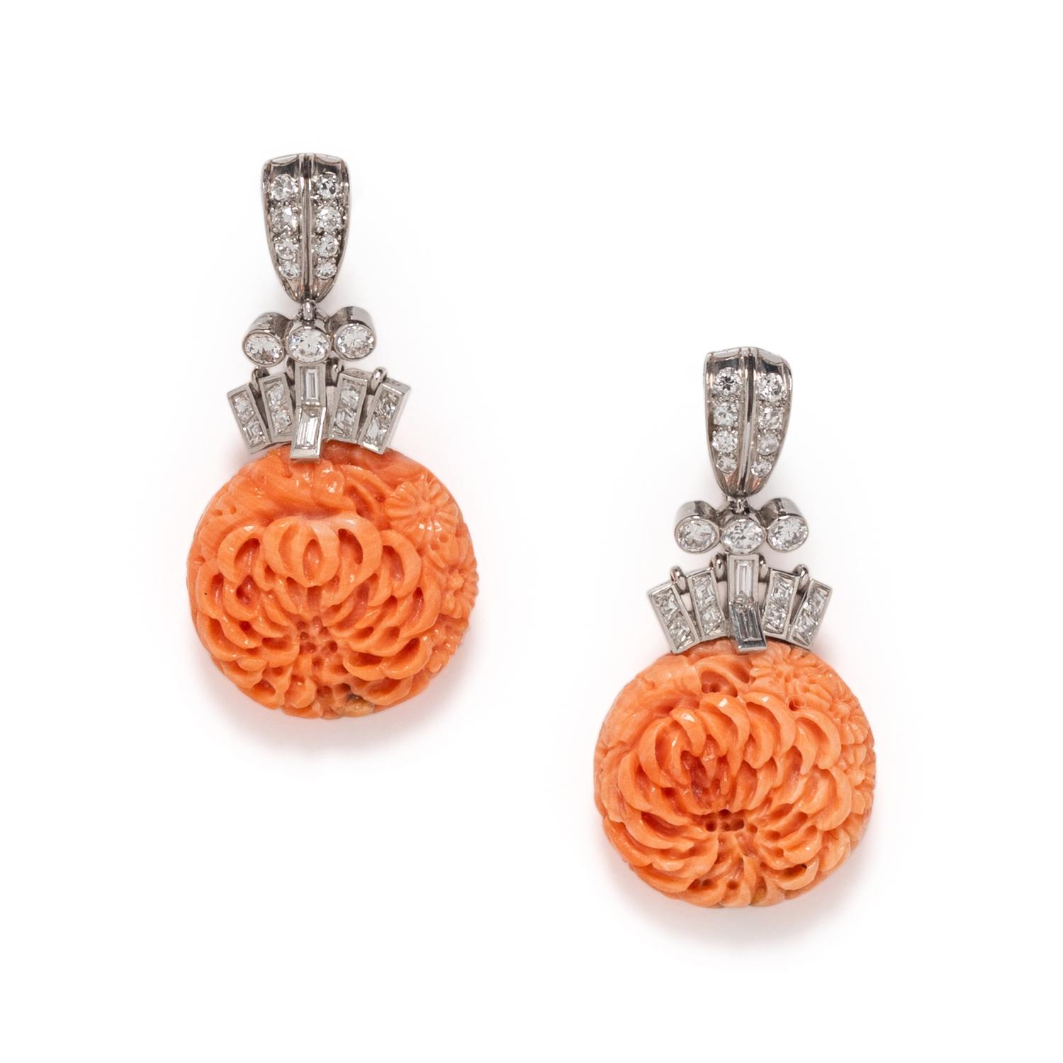 PLATINUM, DIAMOND AND CARVED CORAL CONVERTIBLE SET