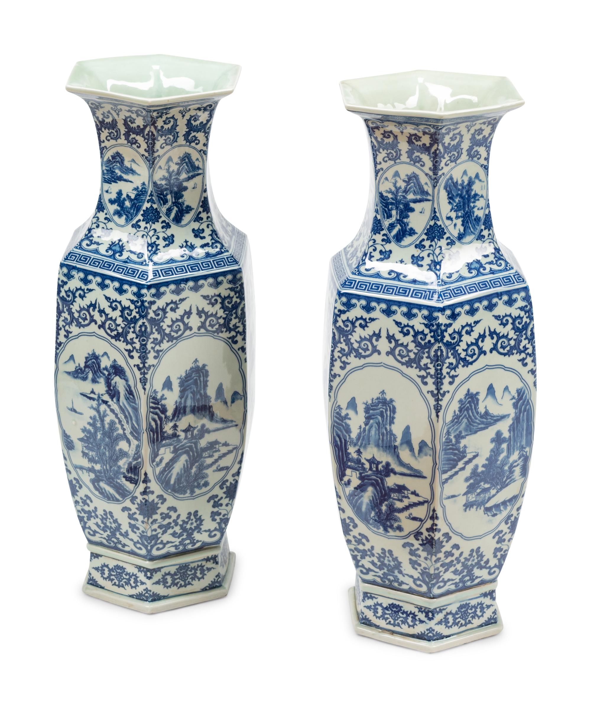A Pair of Chinese Export Porcelain Vases