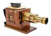 An Scottish Mahogany Cased Magic Lantern — J. LIZARS, GLASGOW, LATE 19TH CENTURY