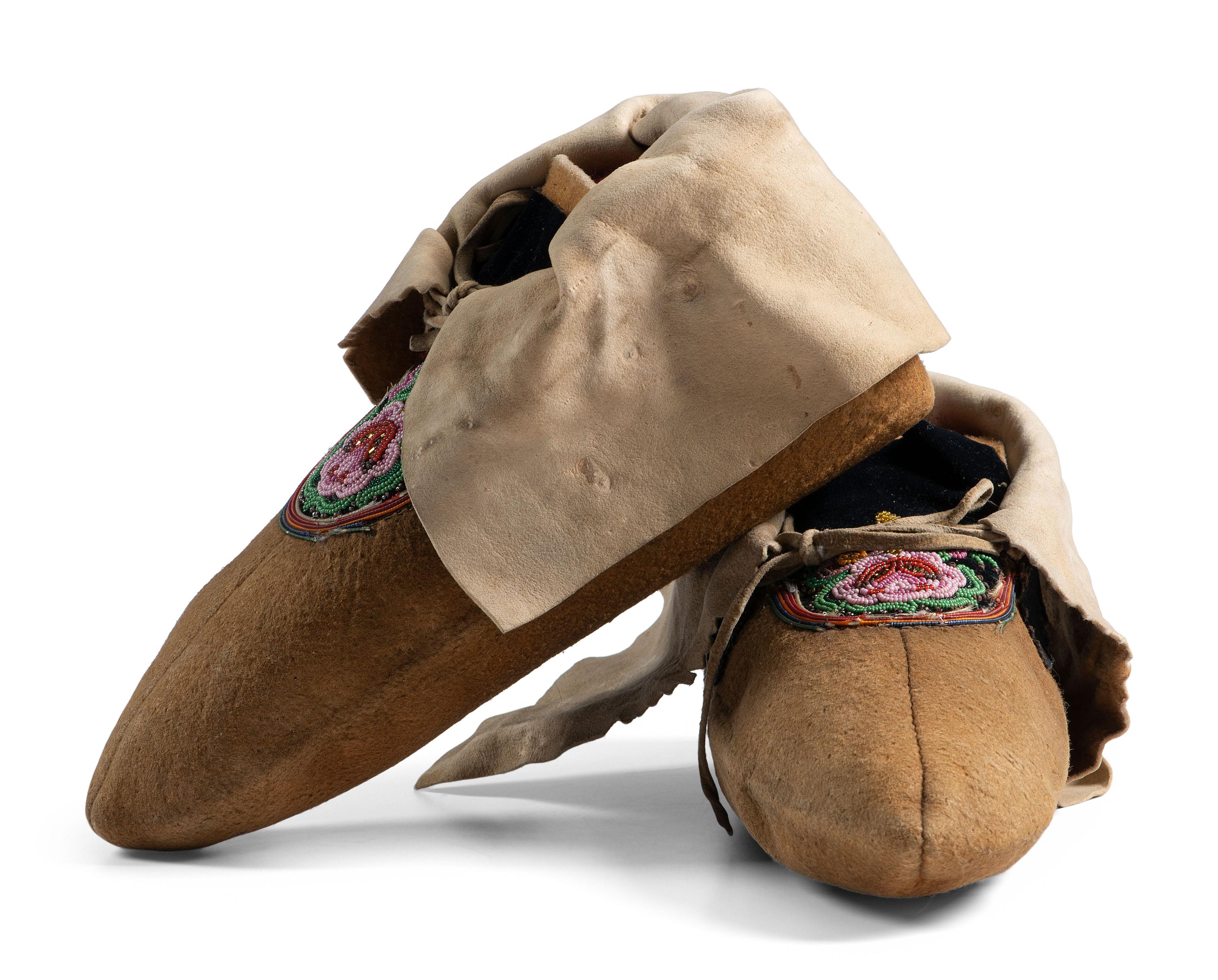 Cree Beaded Smoke Tanned Moccasins