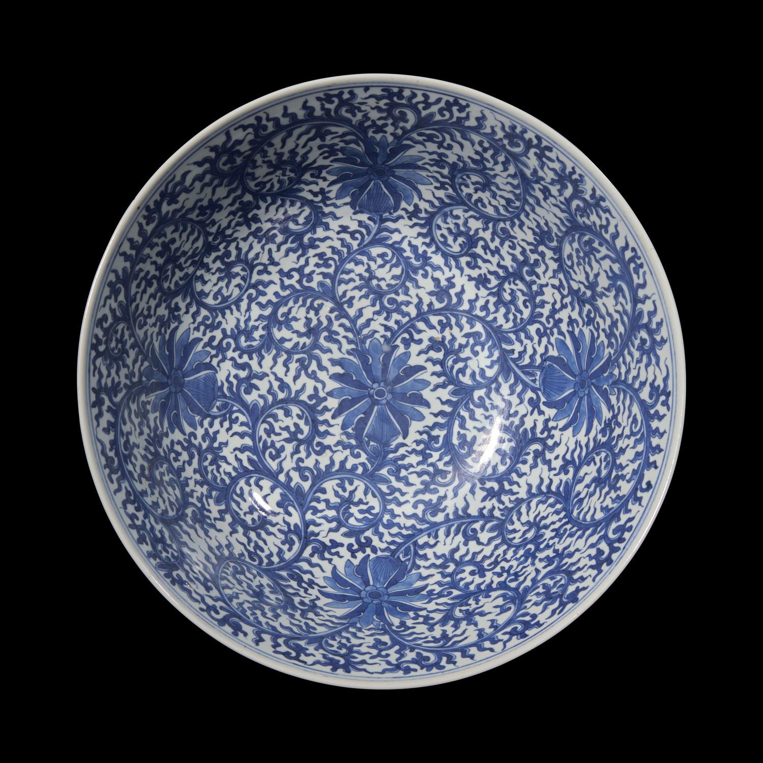 A Large Chinese Blue and White Porcelain 'Lotus Scrolls' Punch Bowl, Qing Dynasty, Probably 18th Century 清中期 青花纏枝花卉紋大碗