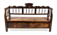 A Provincial Painted Settle Height 38 x width 69 x depth 20 inches. — 19TH CENTURY