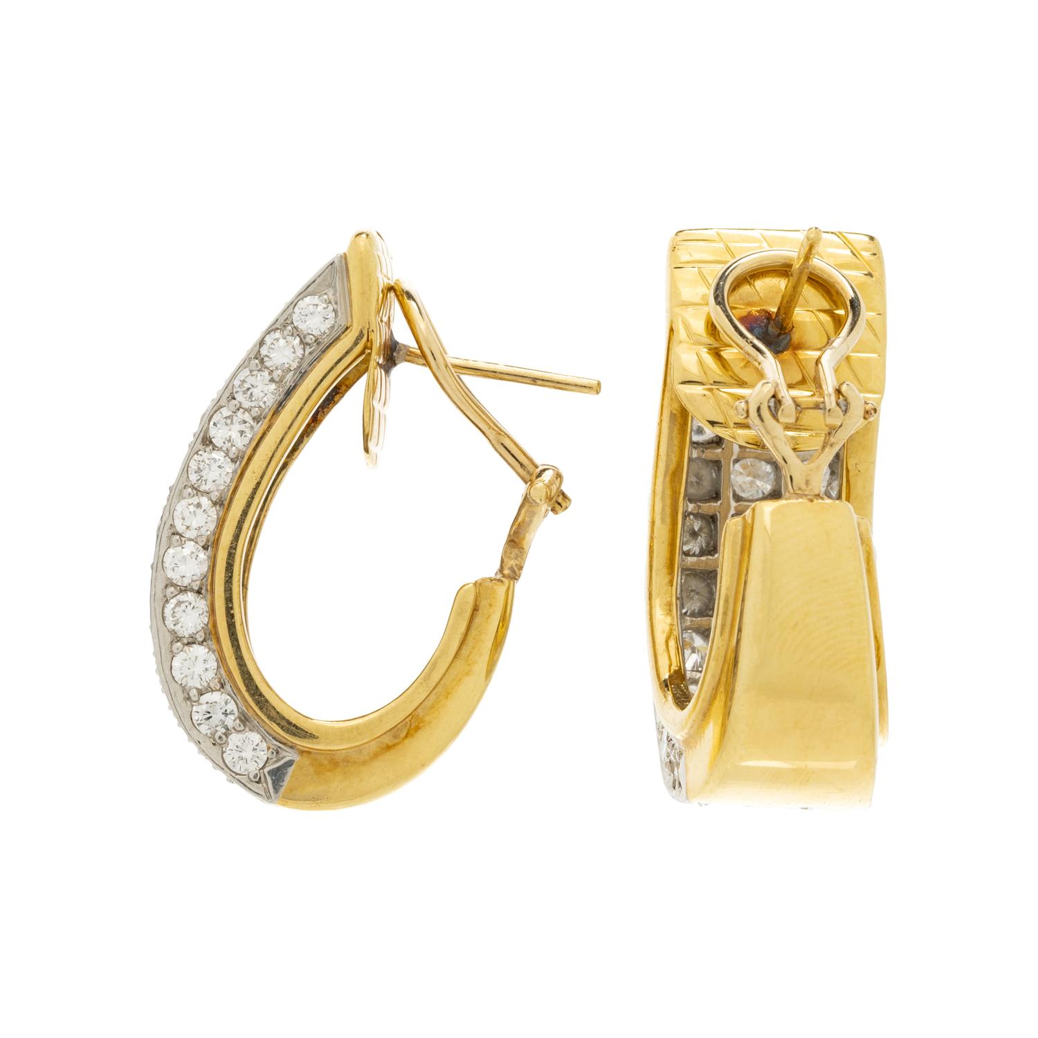 DIAMOND HOOP EARCLIPS