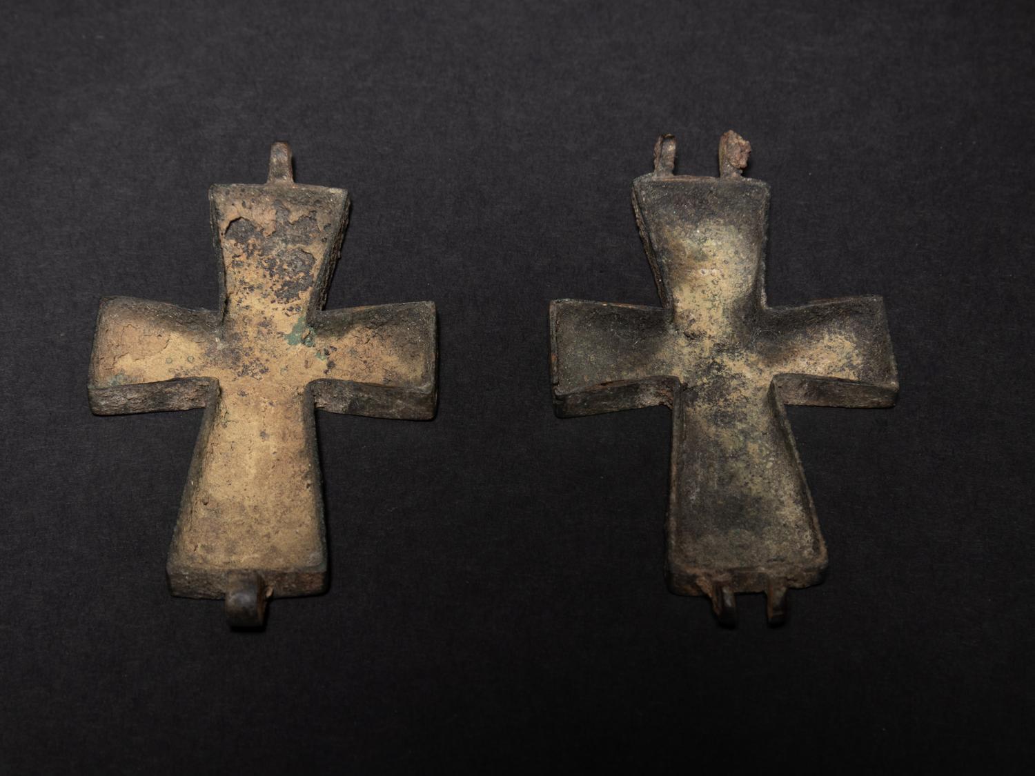 A Byzantine Bronze Reliquary Cross