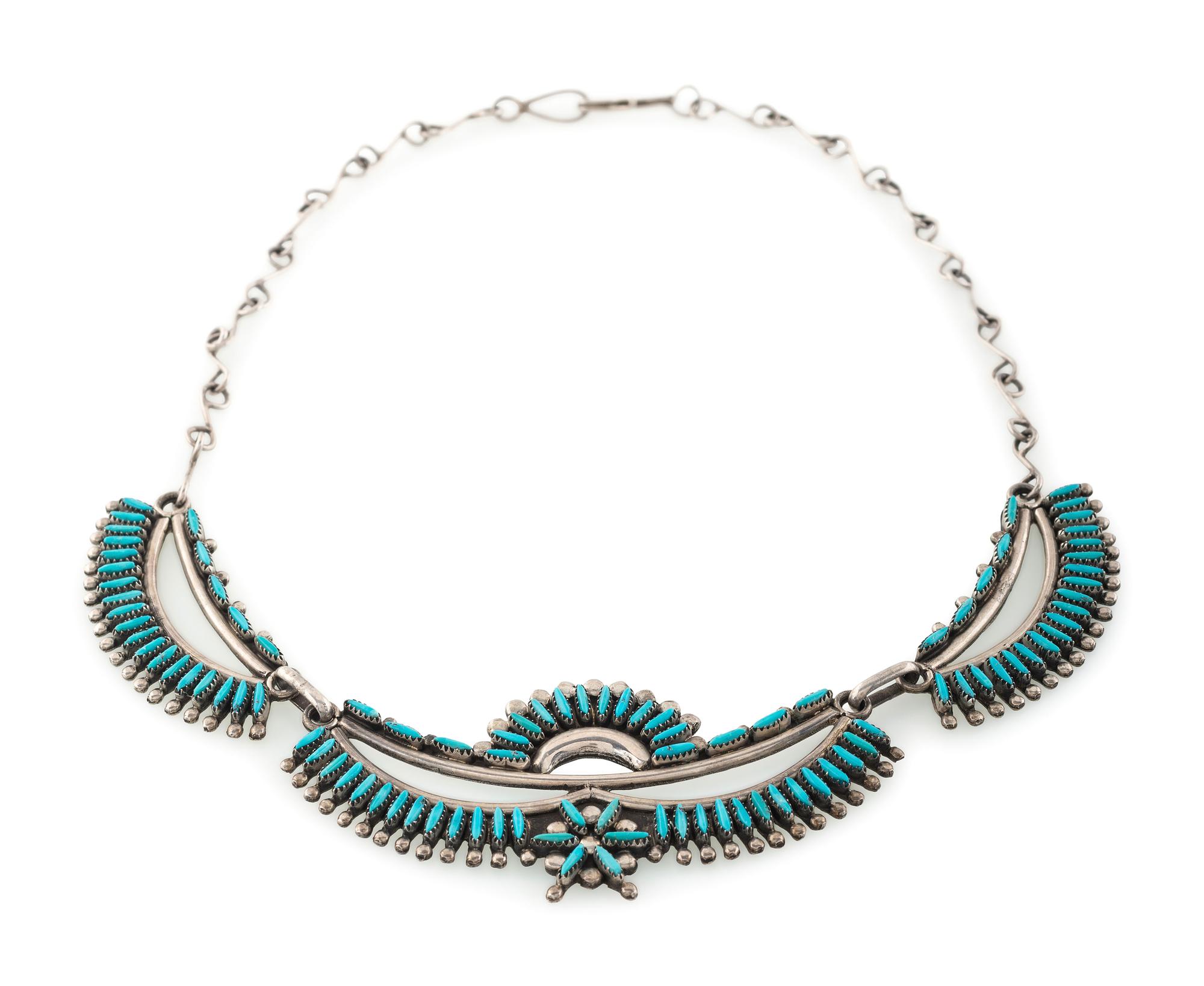 A Zuni Needle Point Necklace