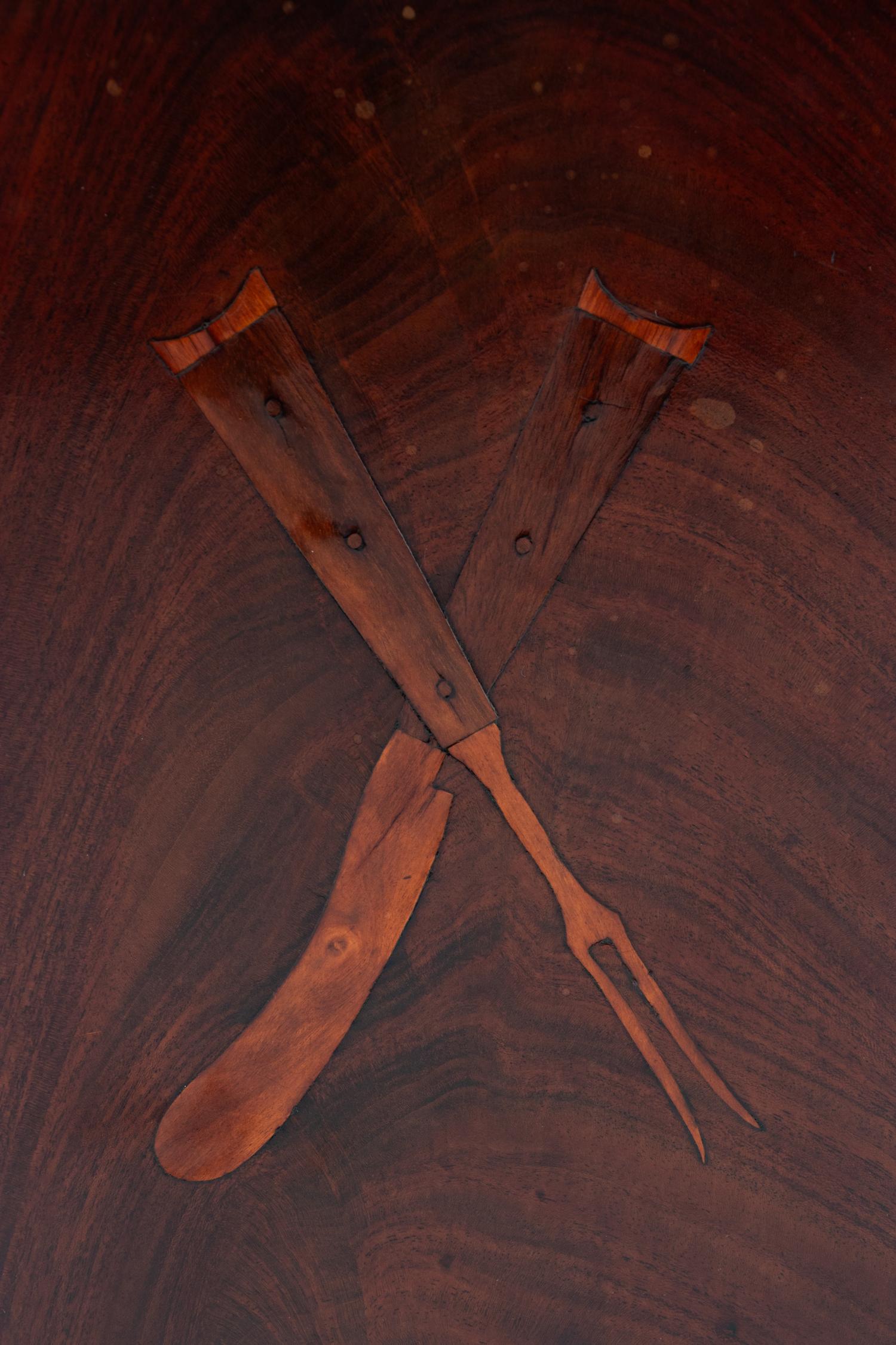 A Federal Mahogany Knife Box
