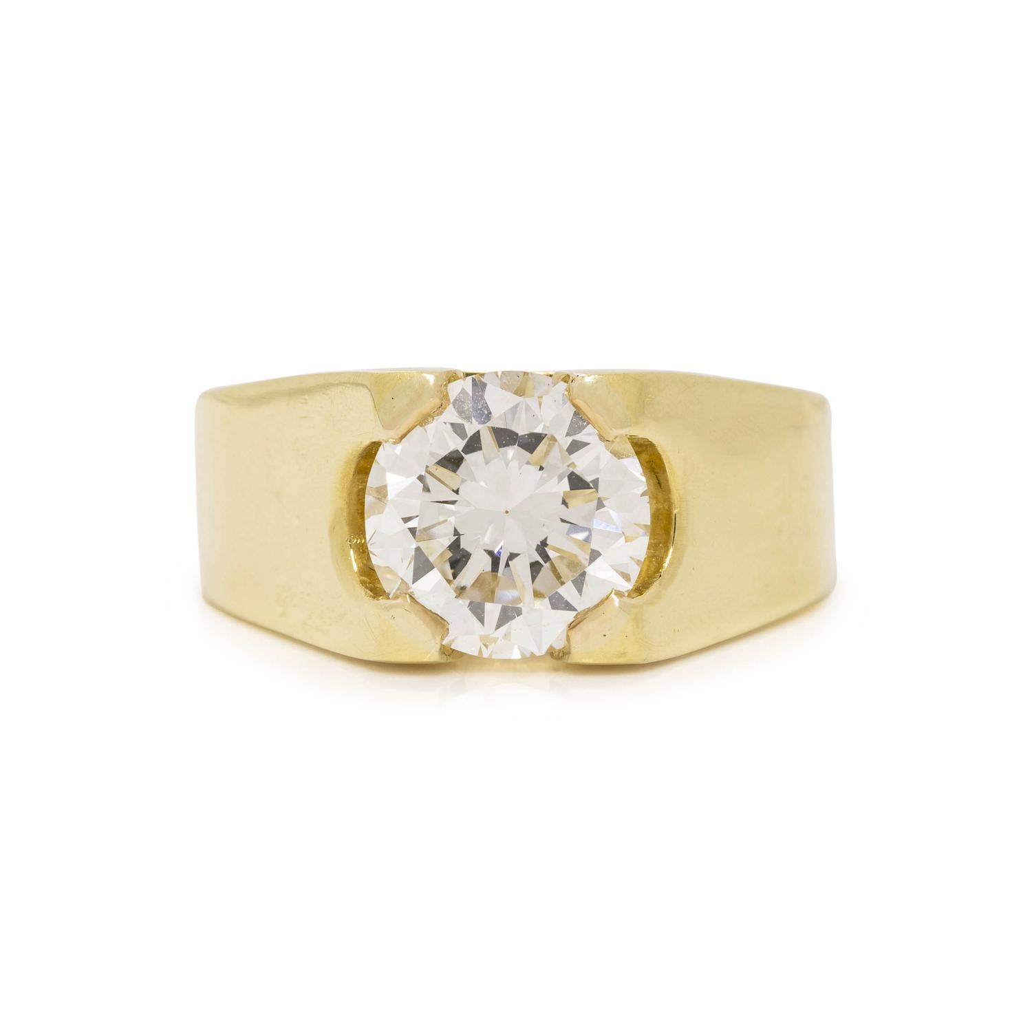DIAMOND RING