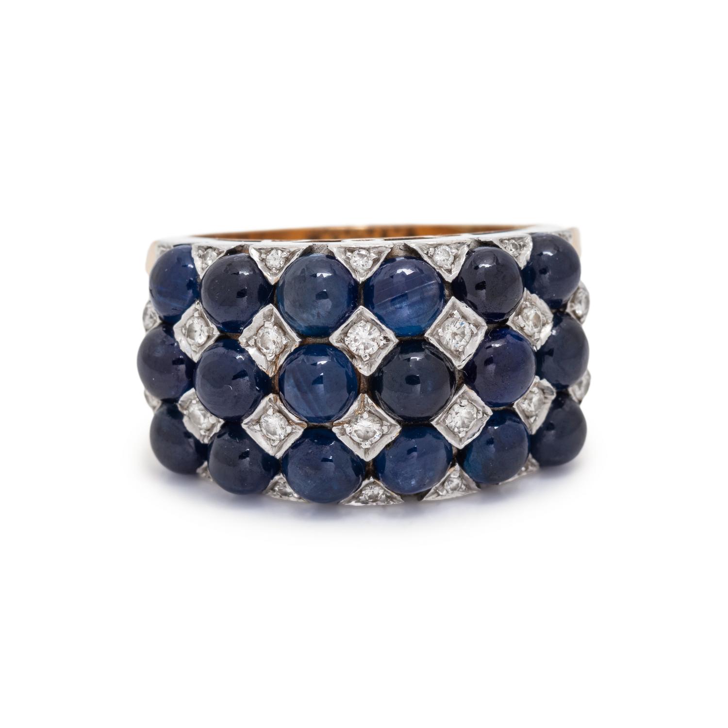 SAPPHIRE AND DIAMOND RING