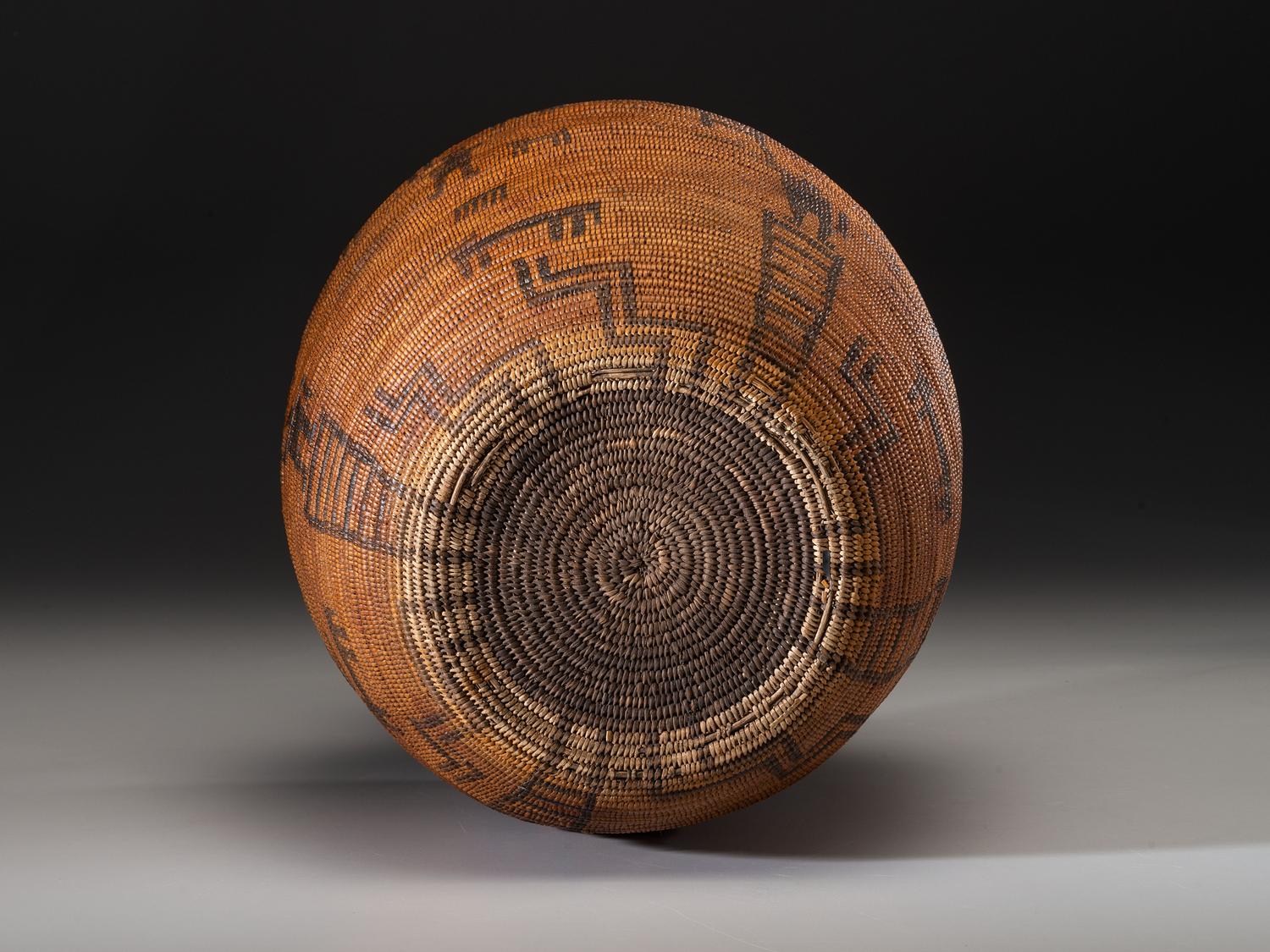 Apache Pictorial Olla
