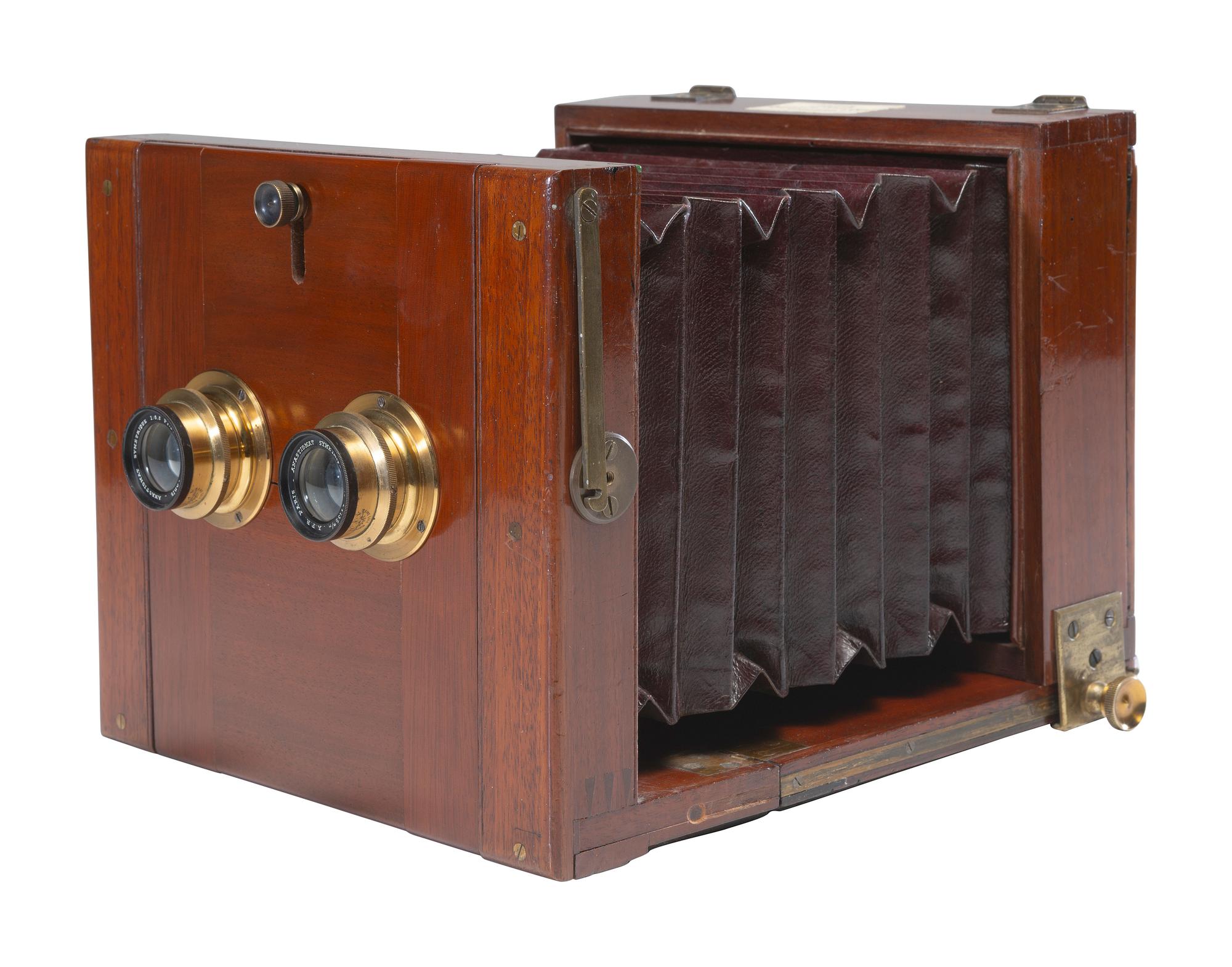 [CAMERAS]. Fallowfield Stereo Camera. Ca 1885-1890.