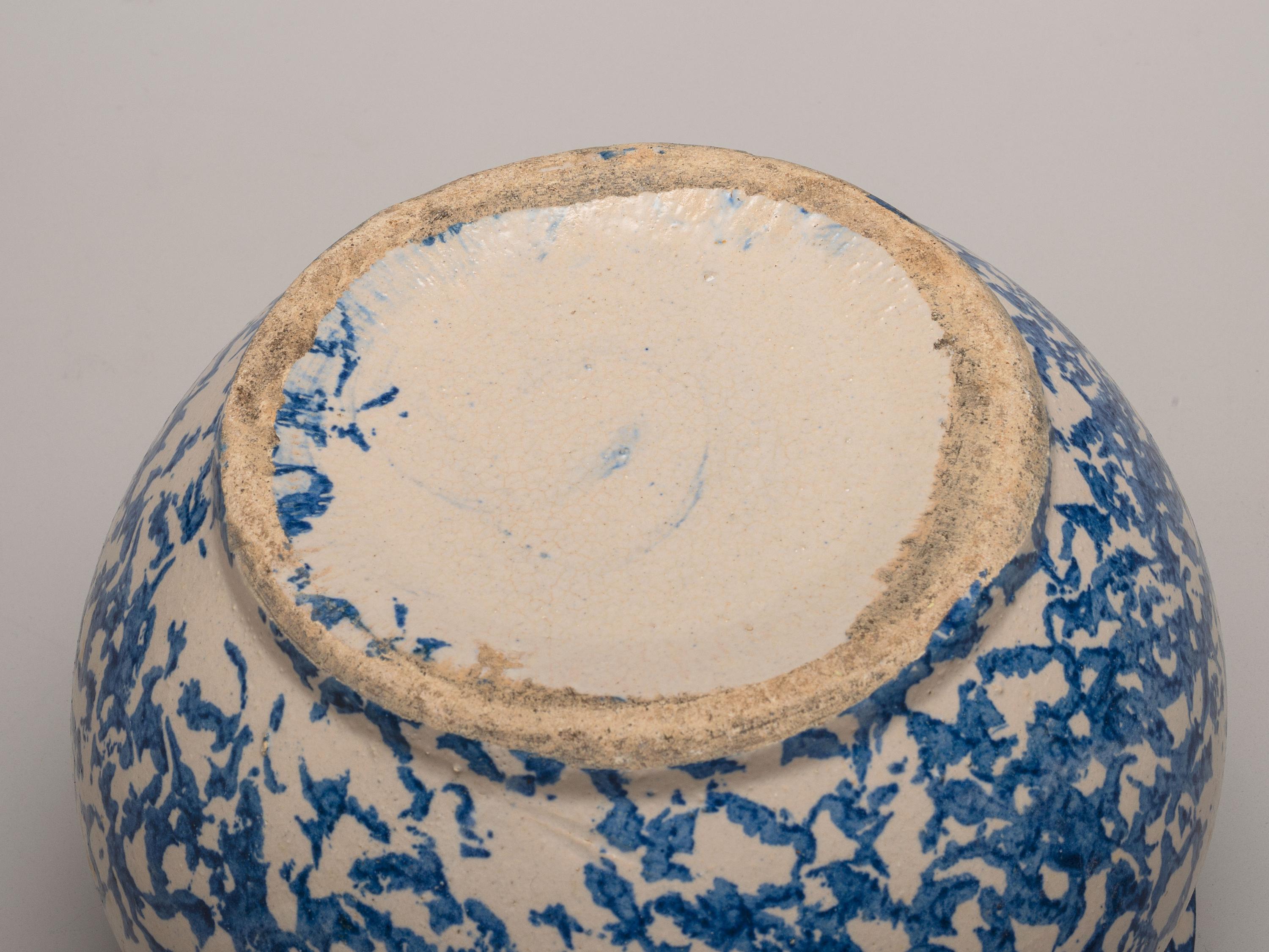 Seventeen Spongeware Table Articles