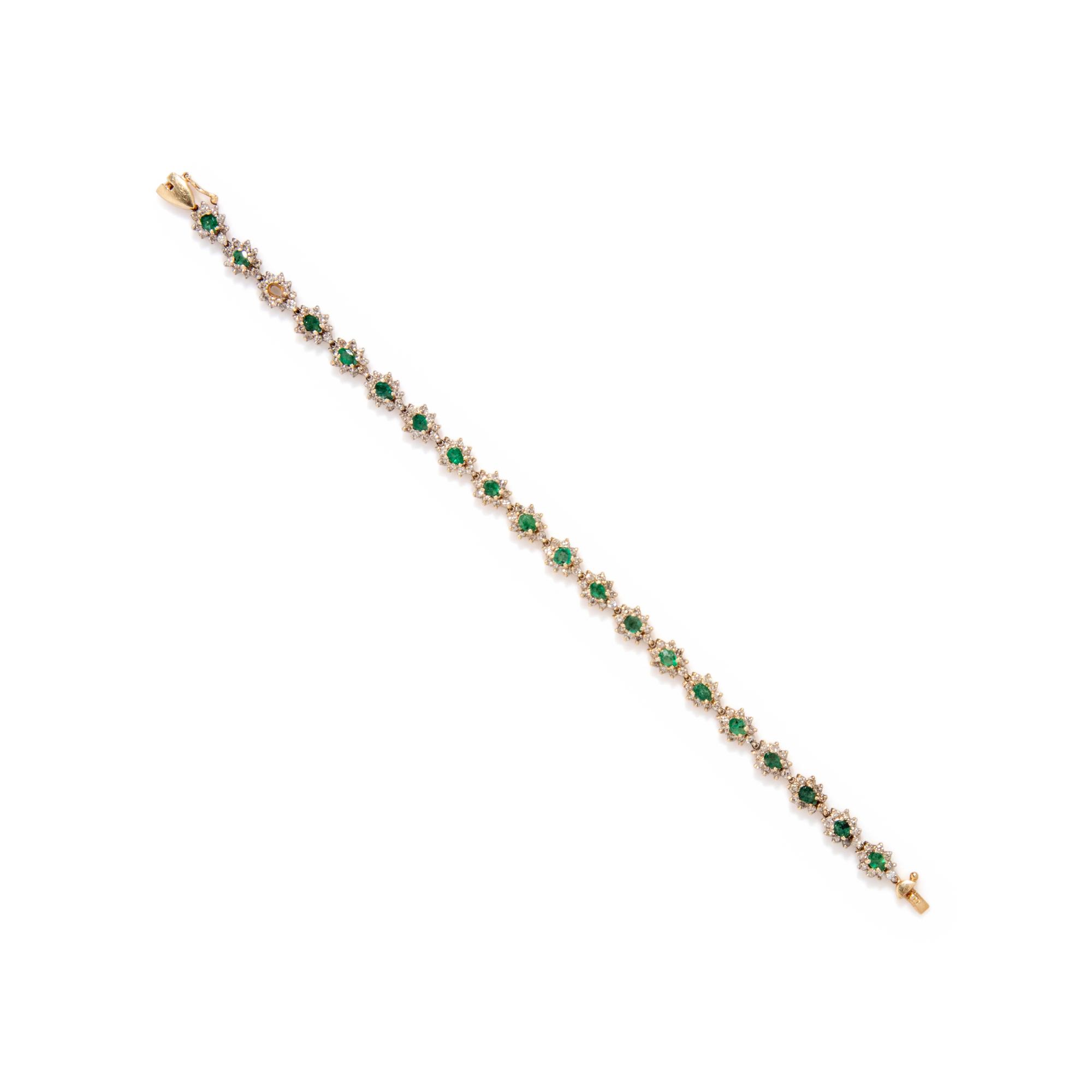 EMERALD AND DIAMOND BRACELET