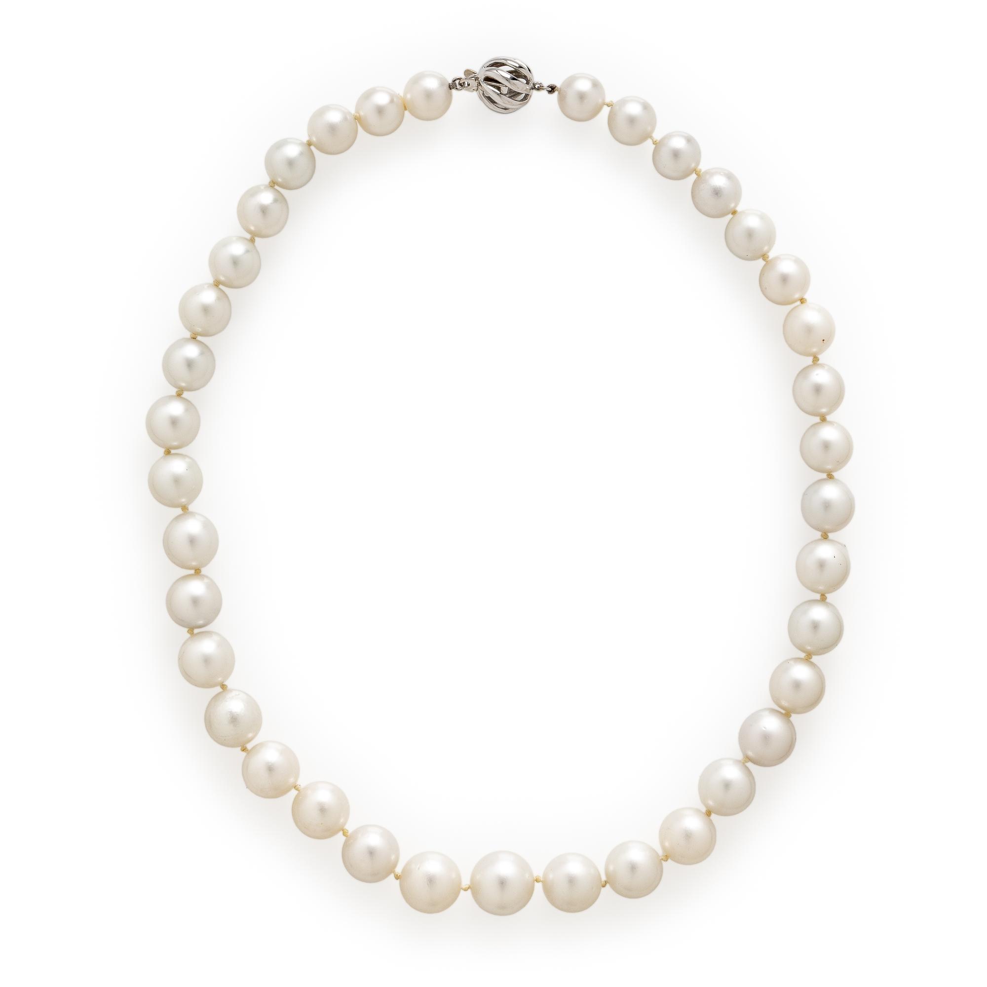Cultured Pearl Necklace