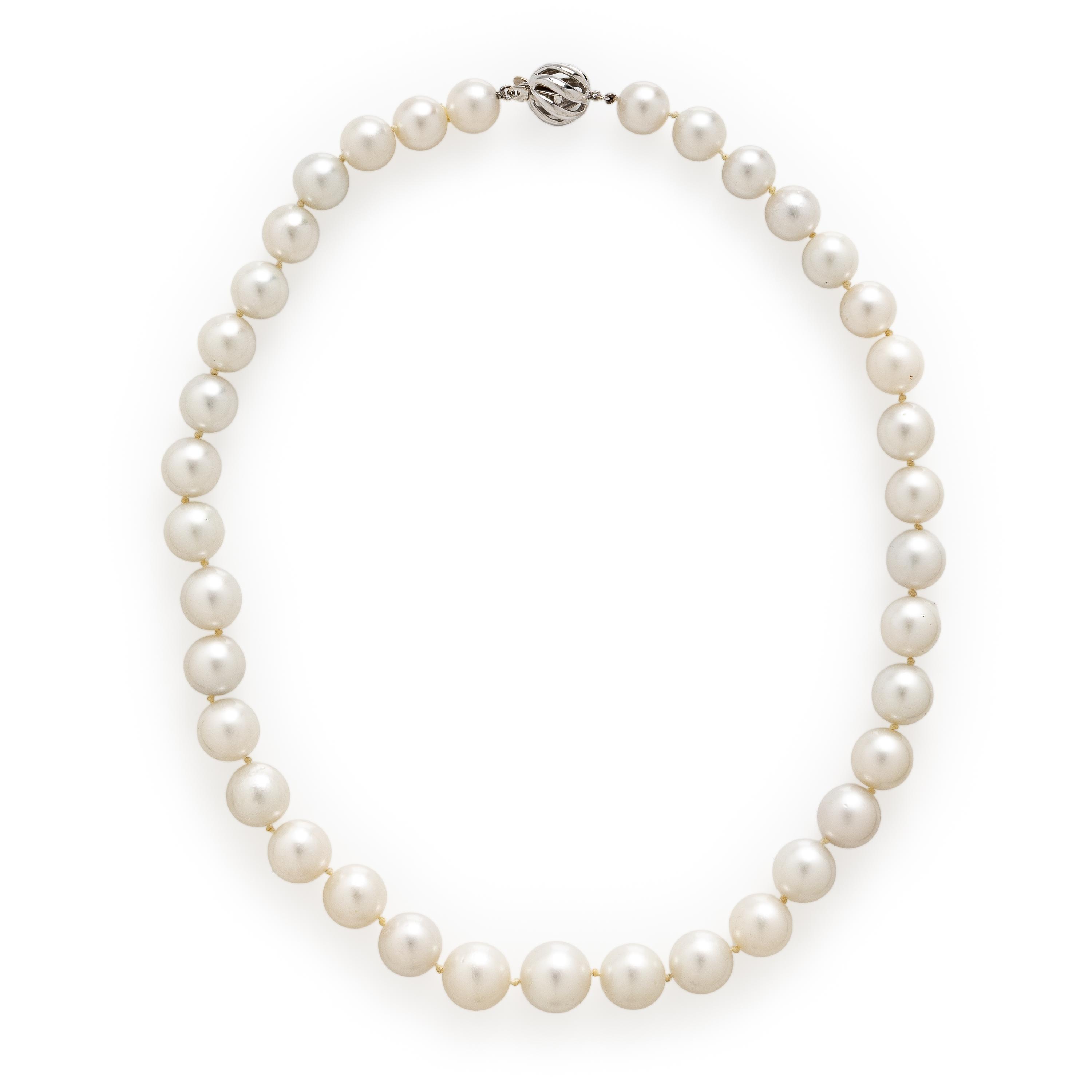 Cultured Pearl Necklace
